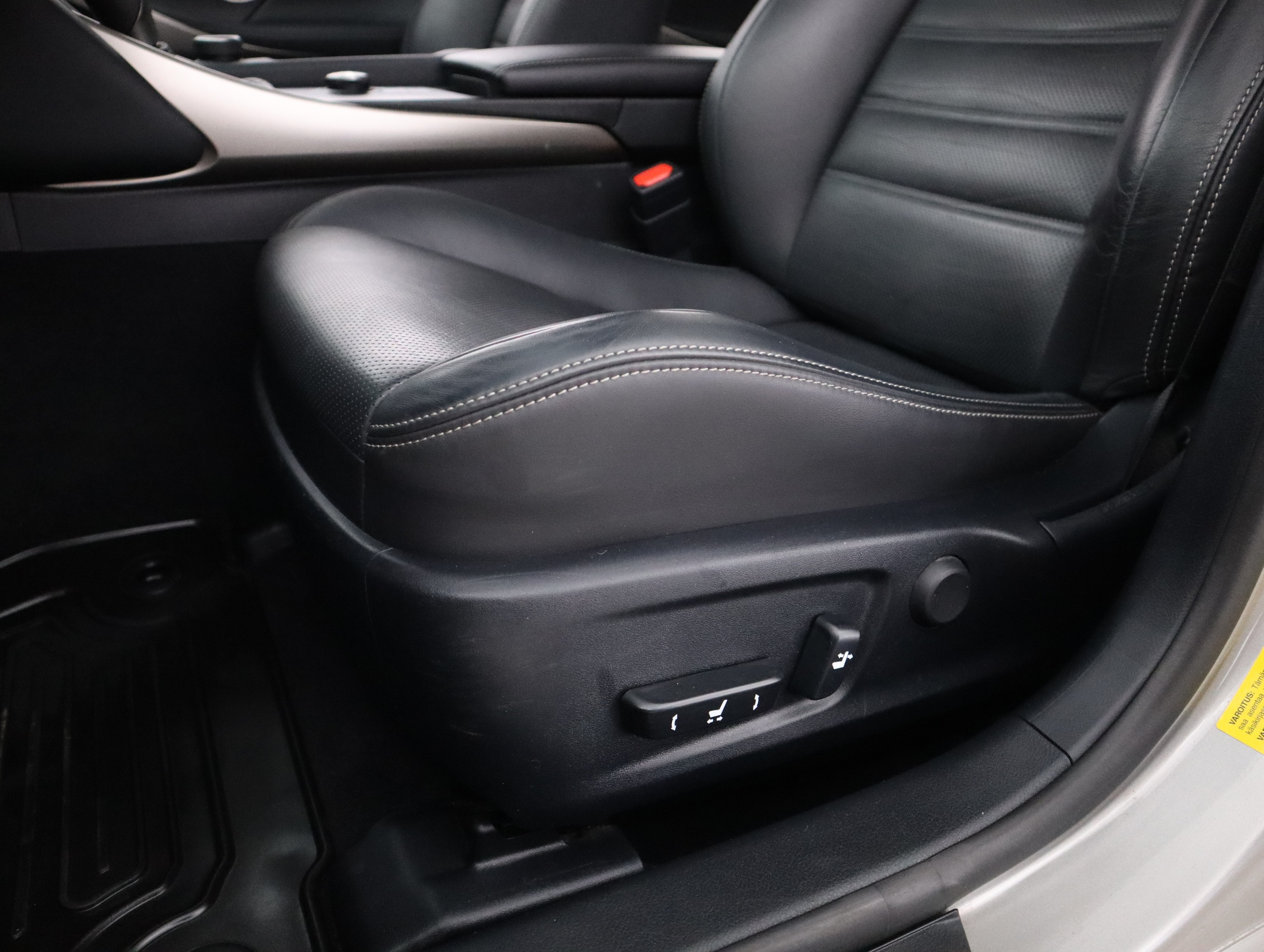 LEXUS IS 2017
