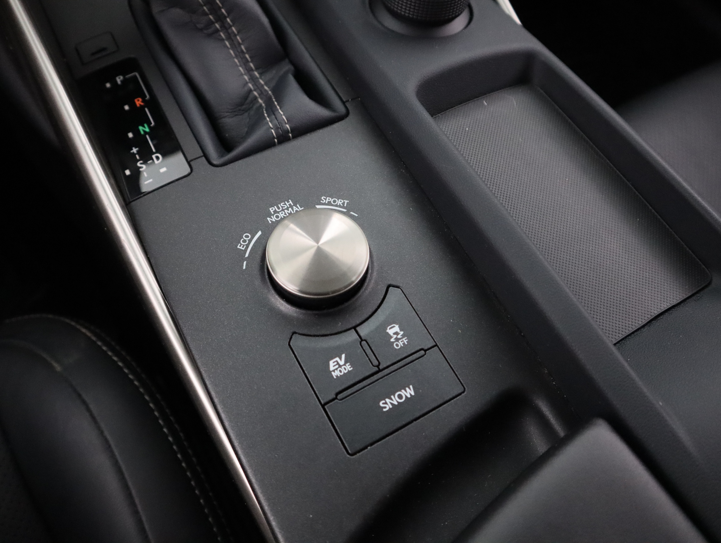 LEXUS IS 2017