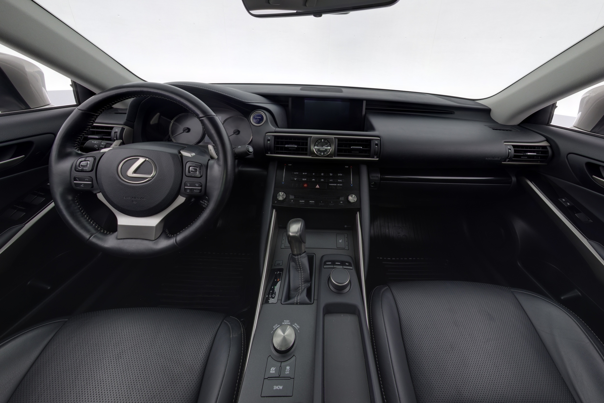 LEXUS IS 2017