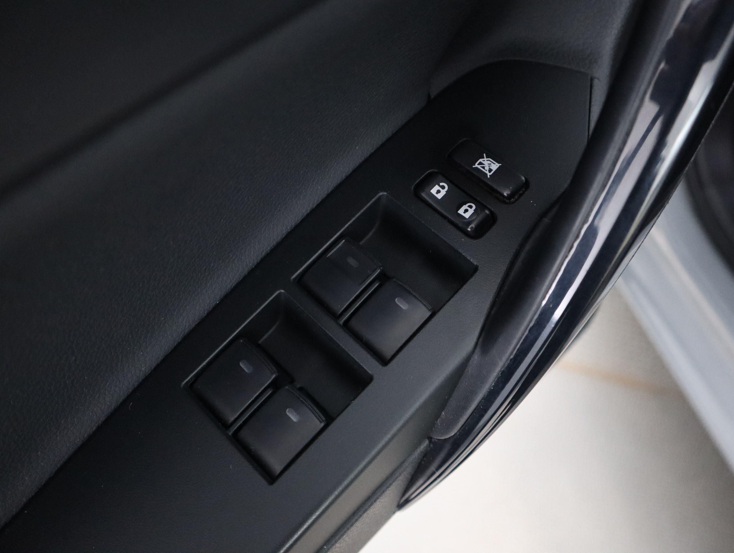 TOYOTA Auris 2018