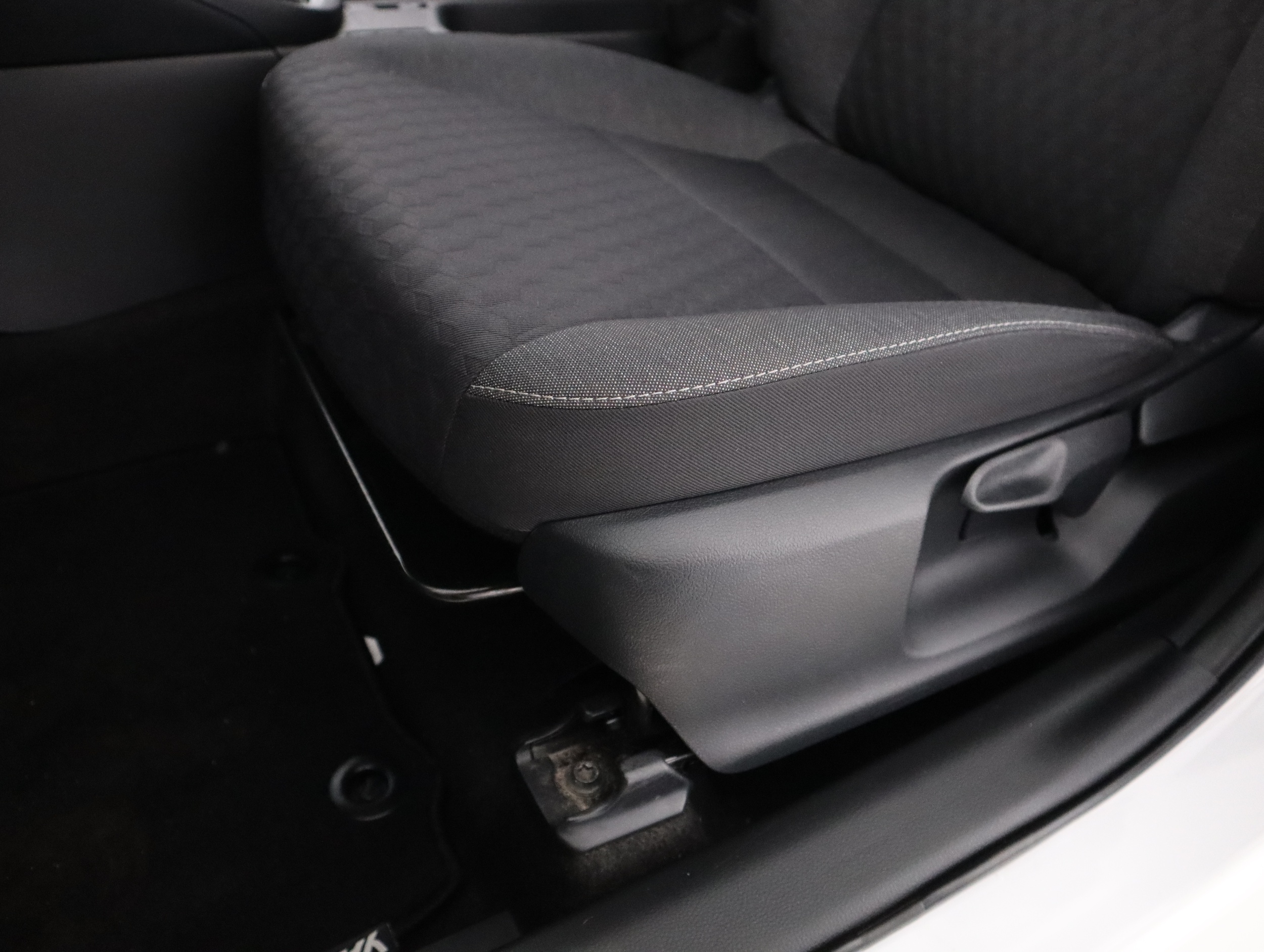 TOYOTA Yaris 2021