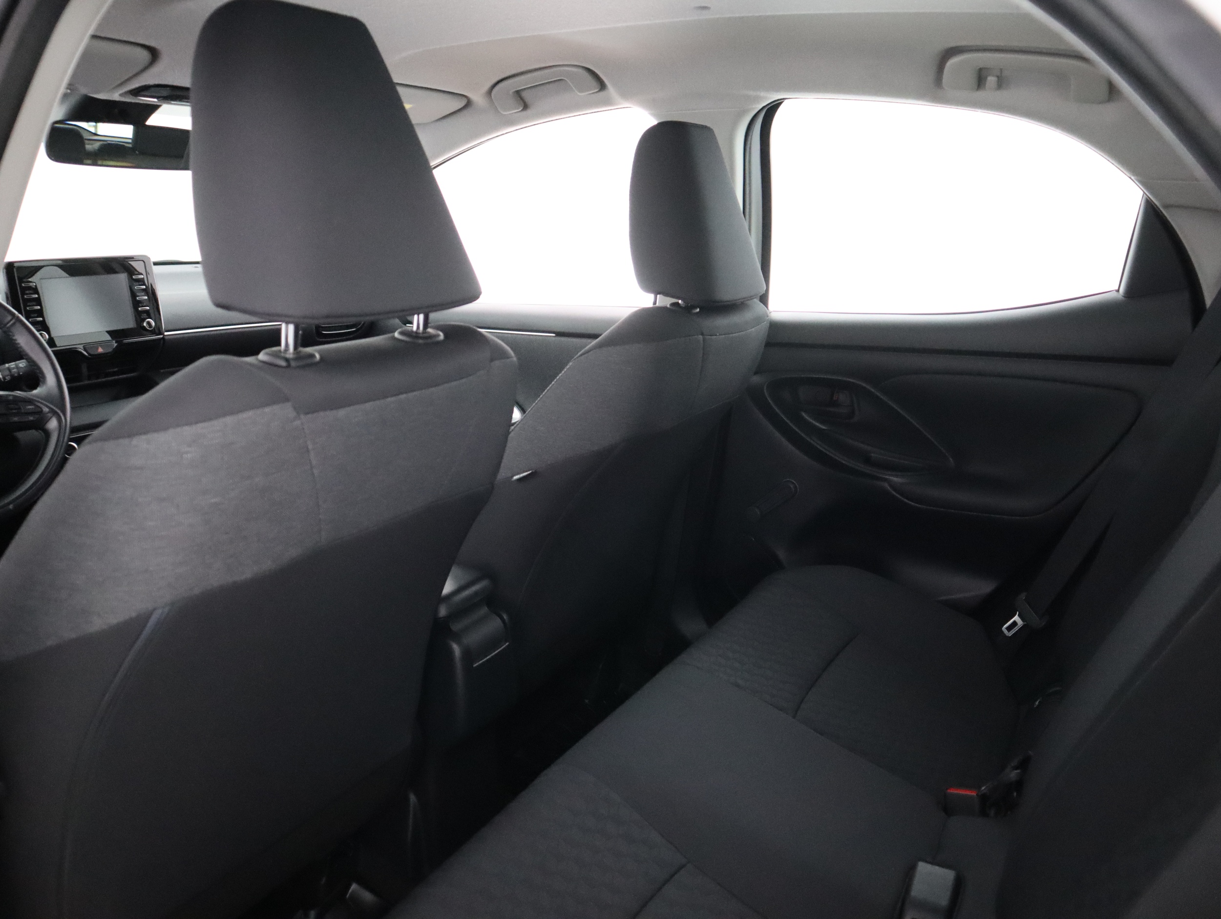 TOYOTA Yaris 2021