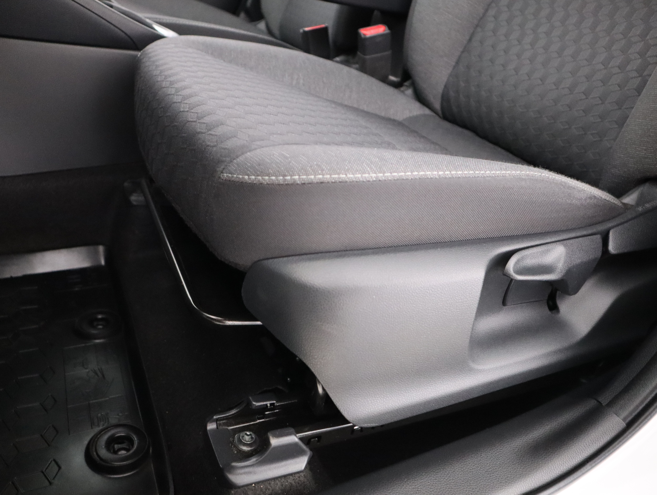TOYOTA Yaris 2021