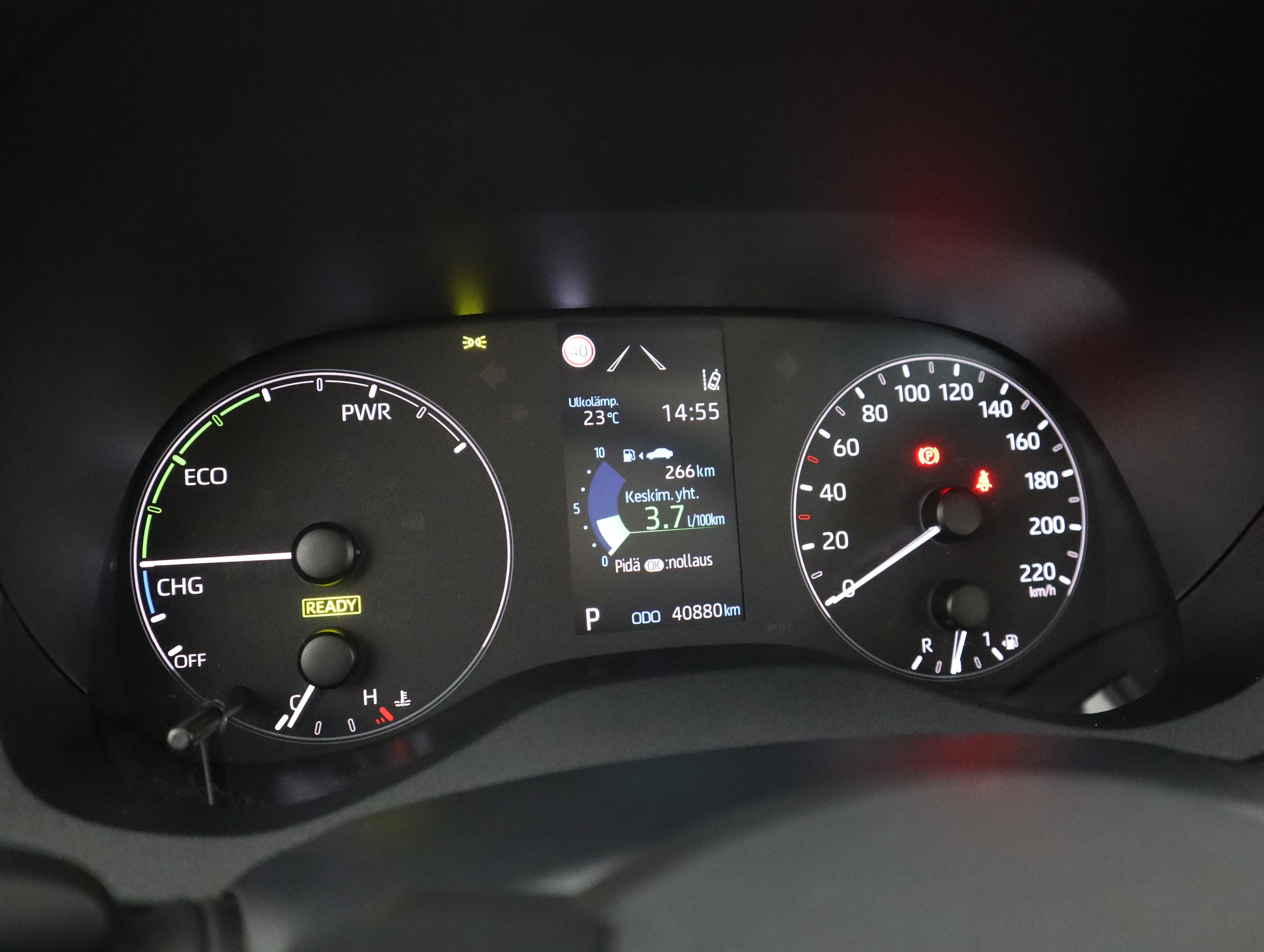 TOYOTA Yaris 2021