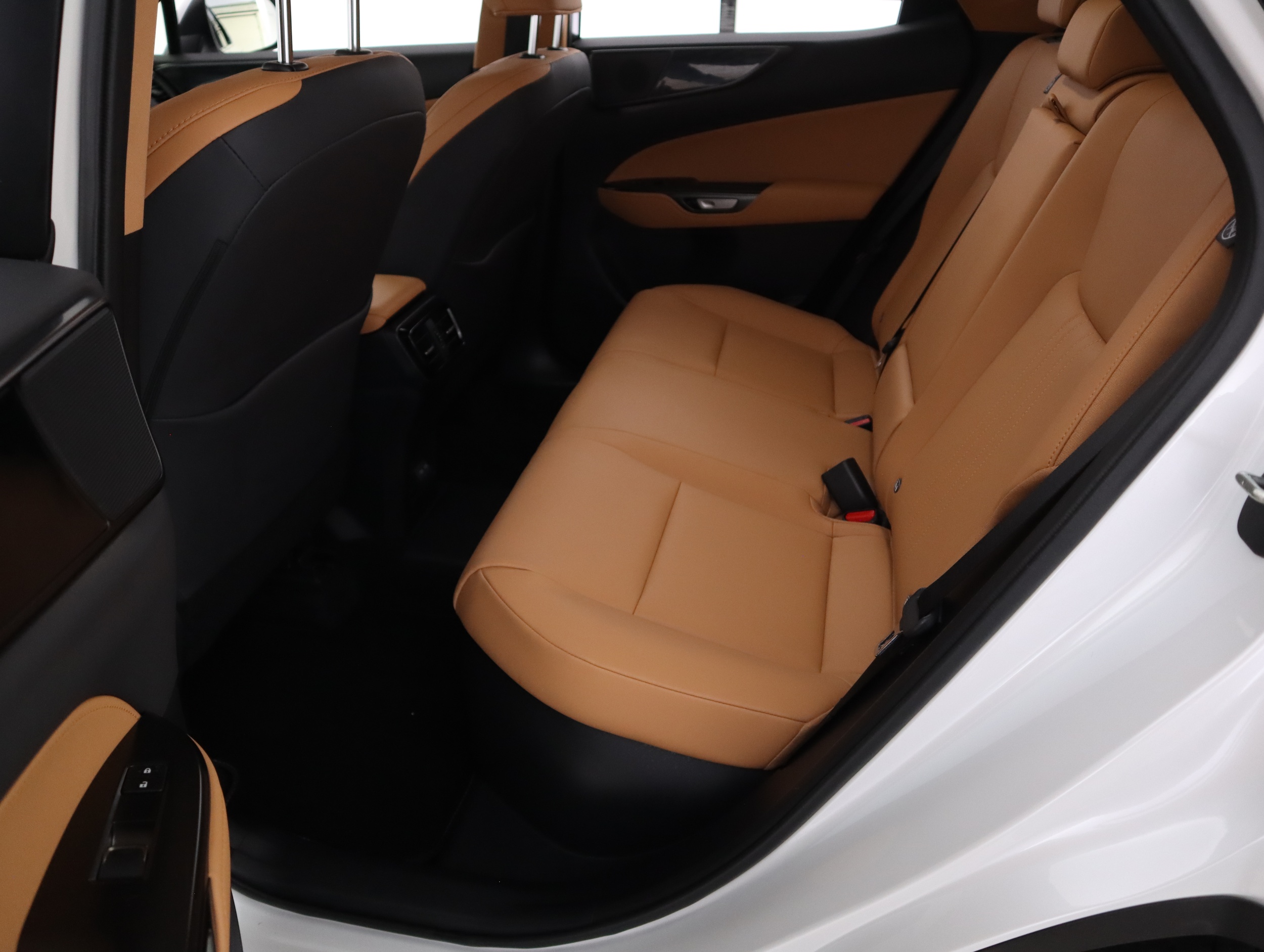 LEXUS NX 2025