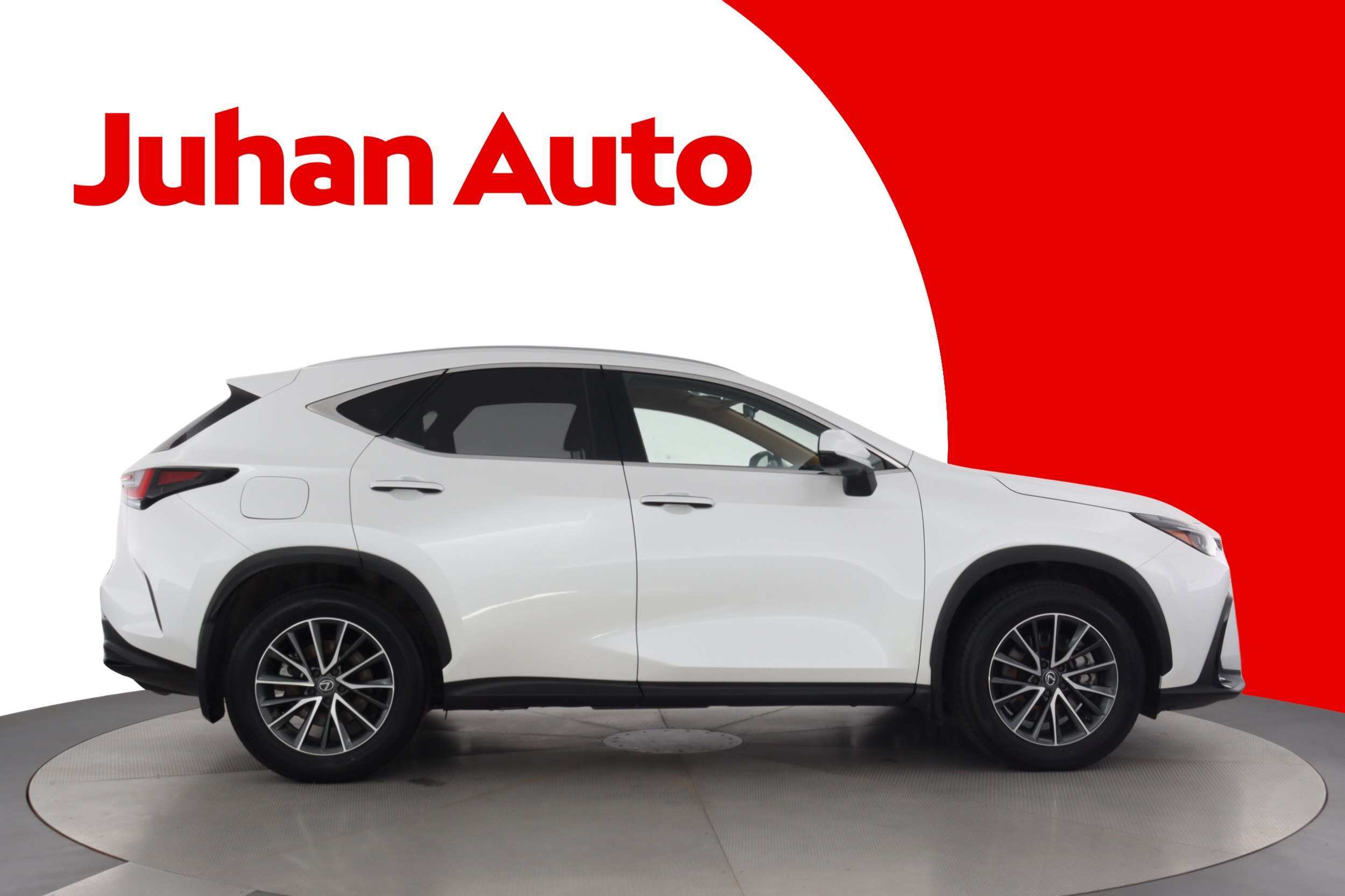 LEXUS NX 2025