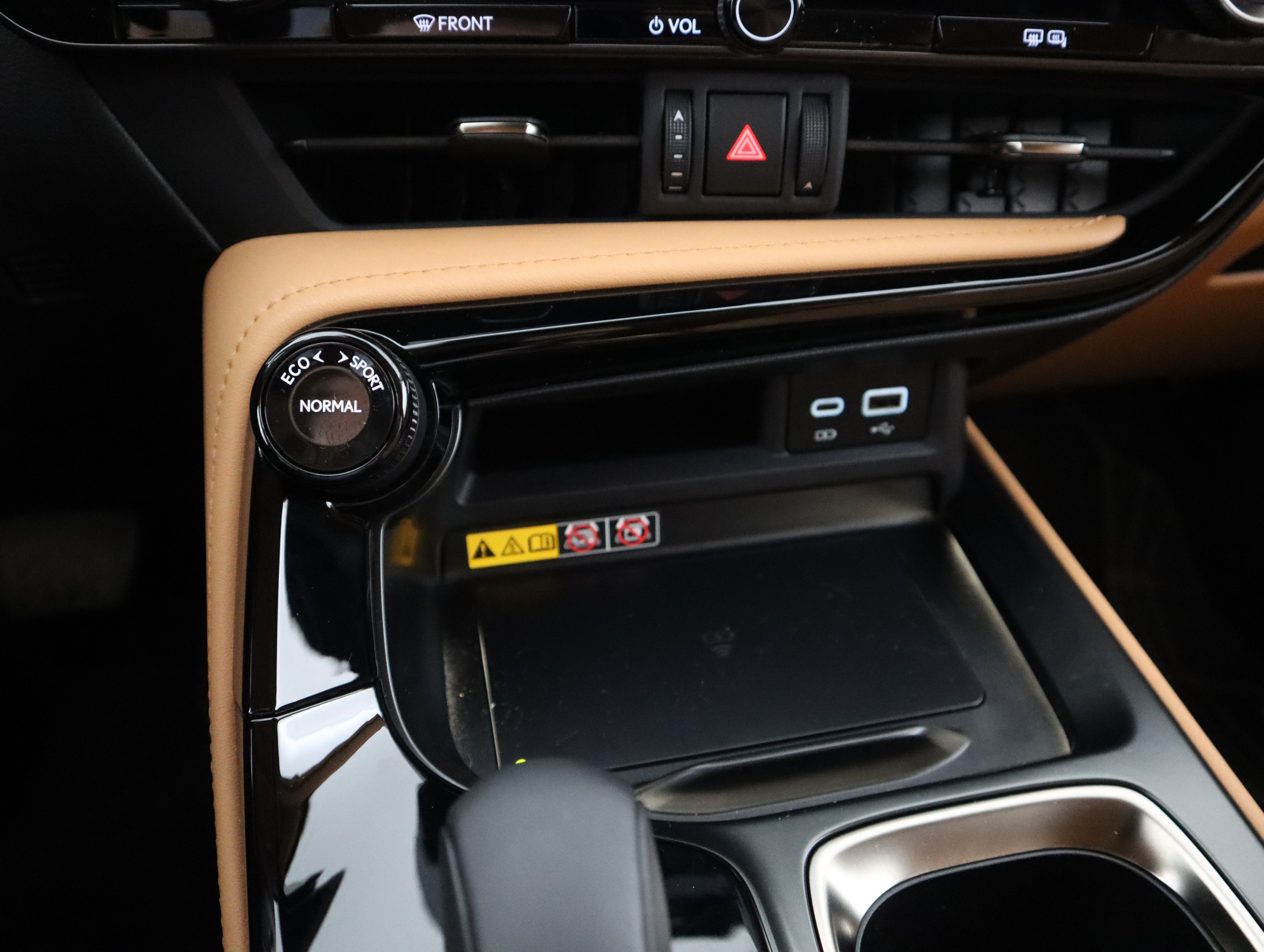 LEXUS NX 2025