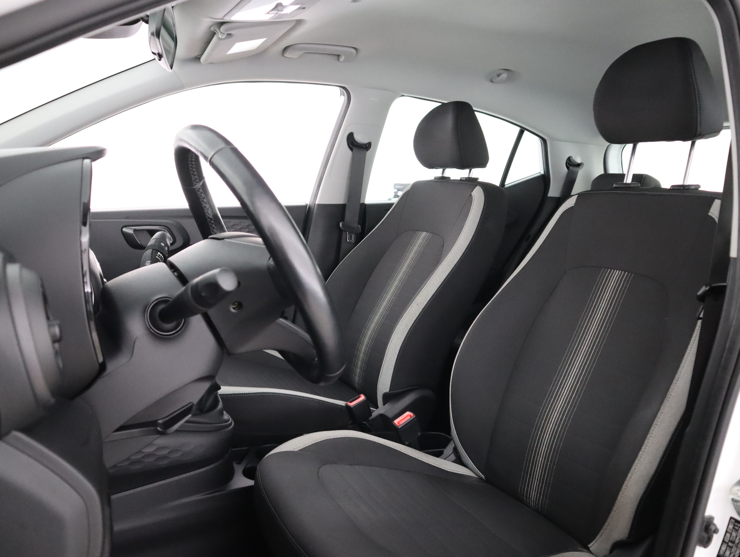 HYUNDAI i10 2021
