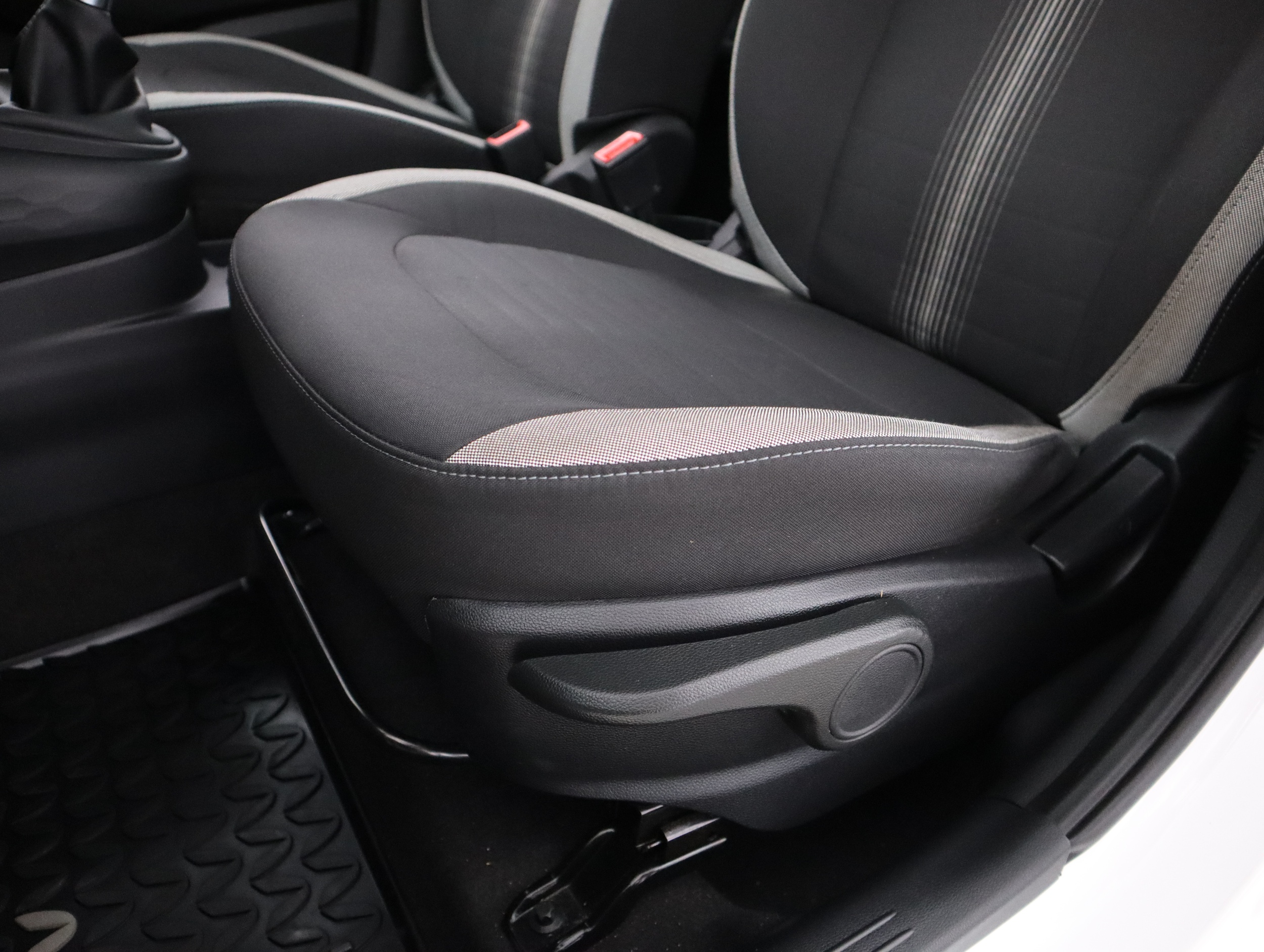 HYUNDAI i10 2021