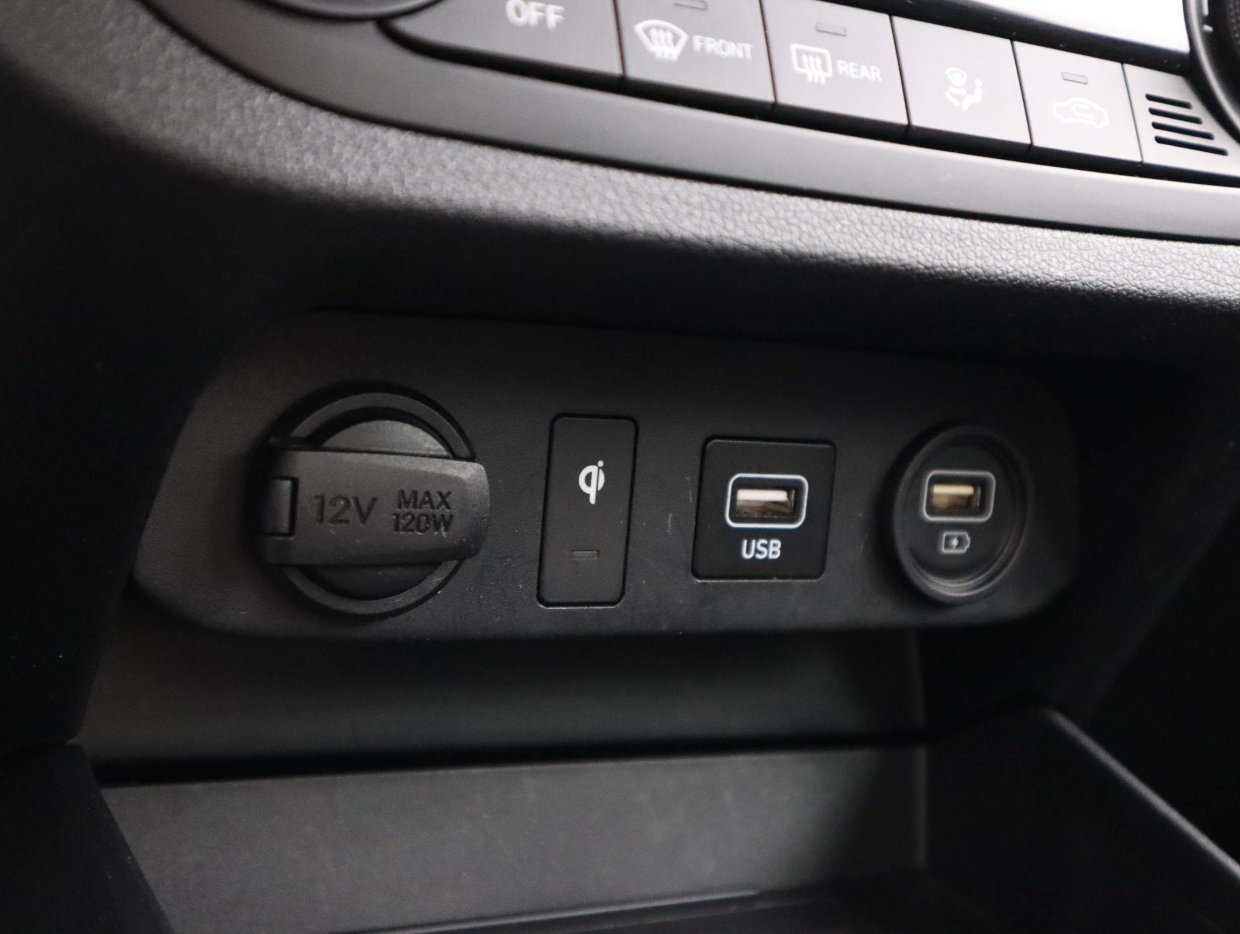 HYUNDAI i10 2021