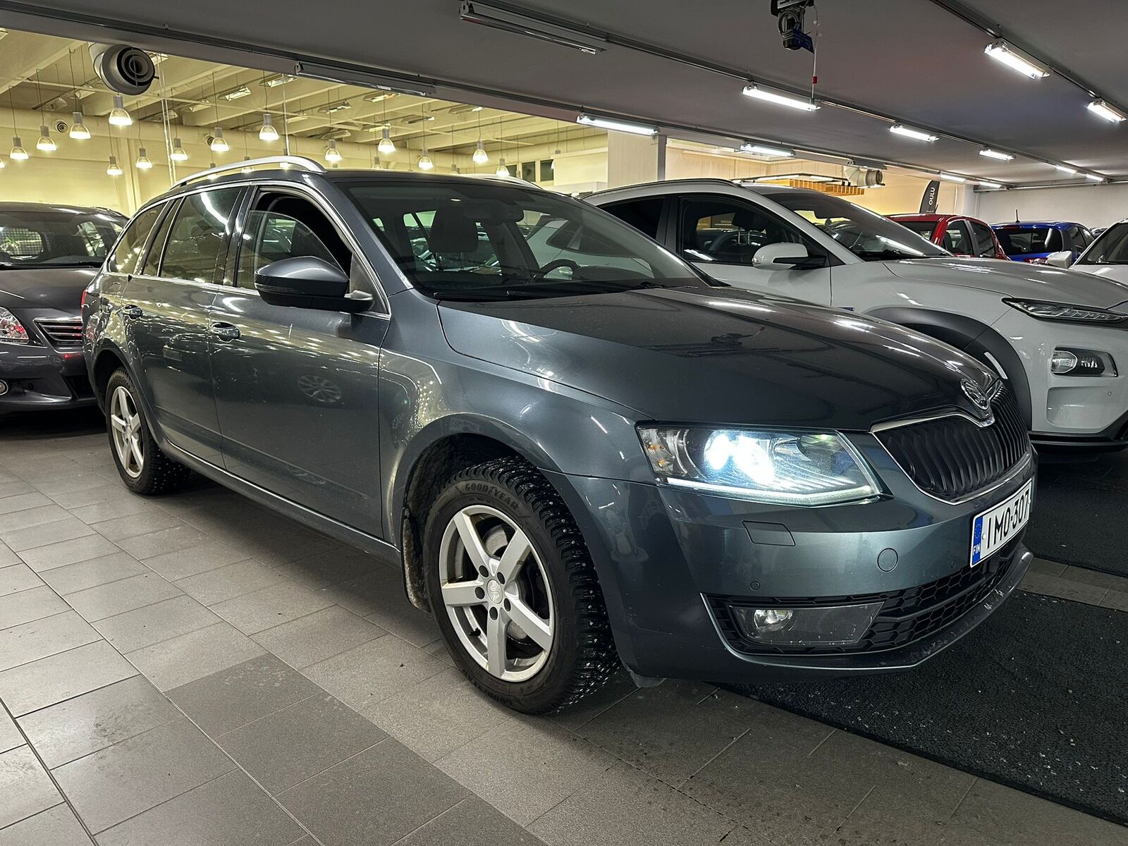 SKODA OCTAVIA 2016