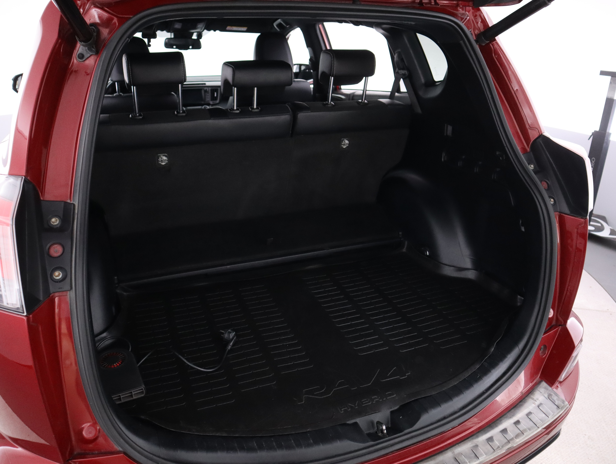TOYOTA RAV4 14