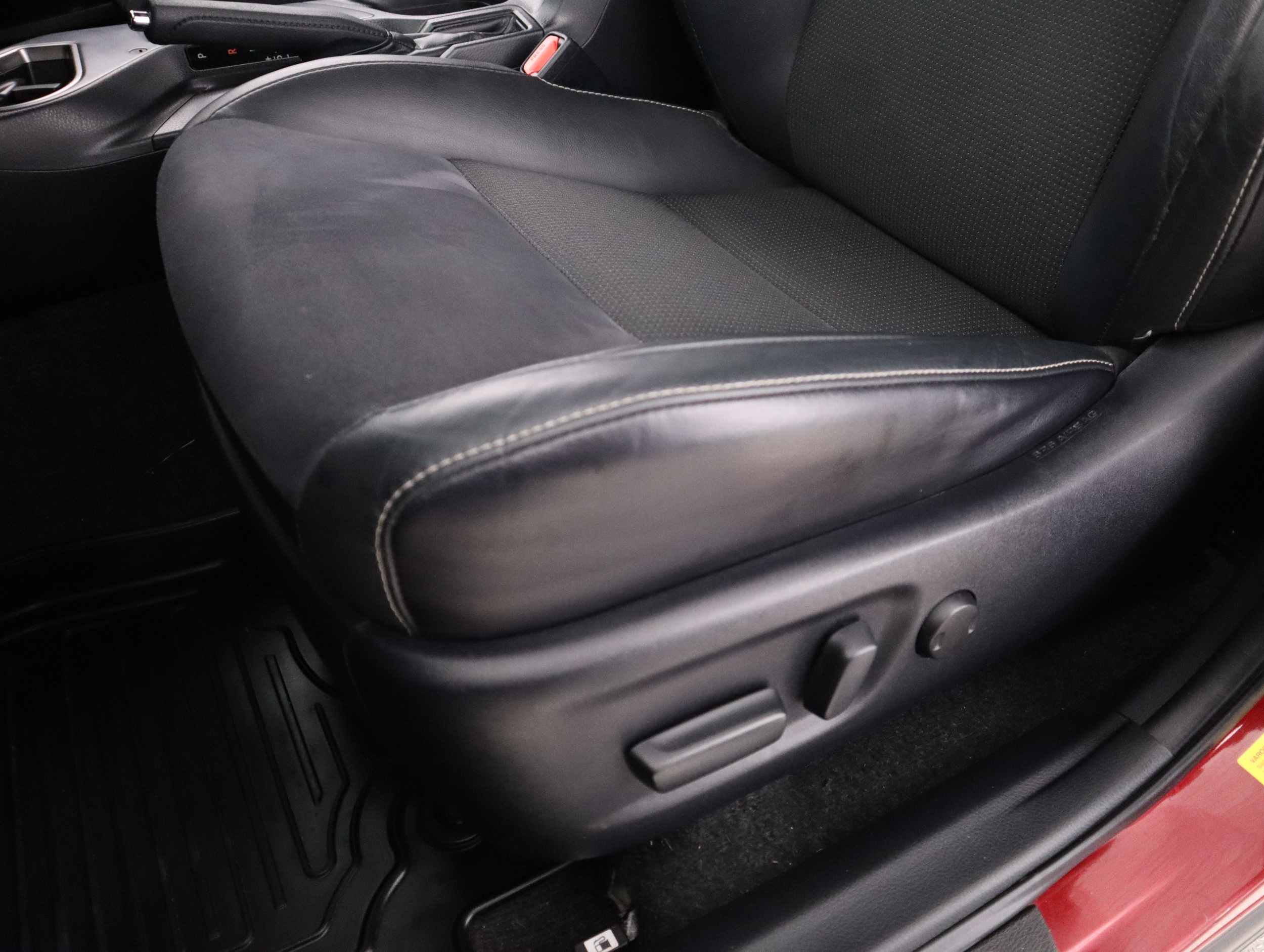 TOYOTA RAV4 20
