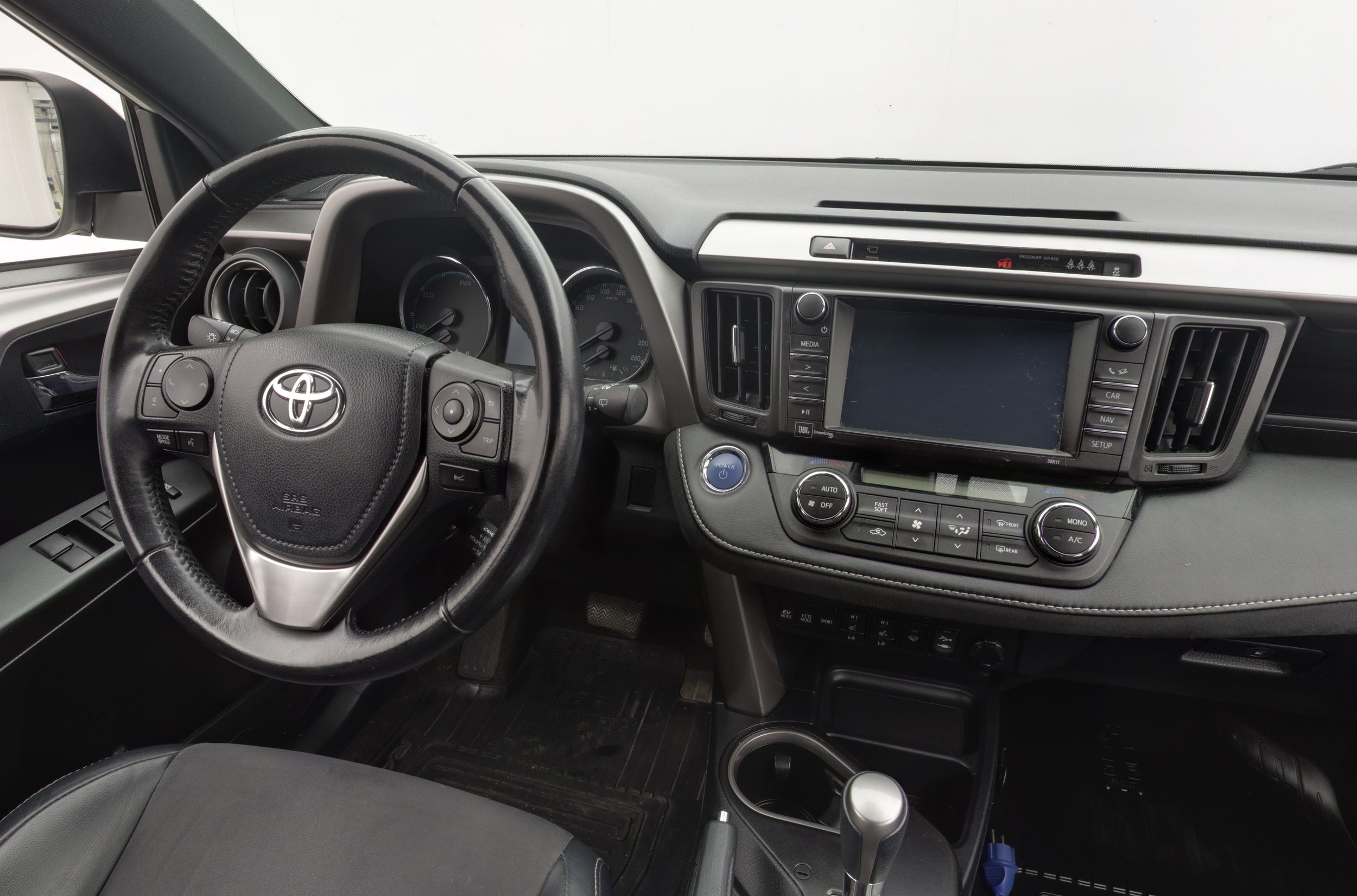TOYOTA RAV4 2015