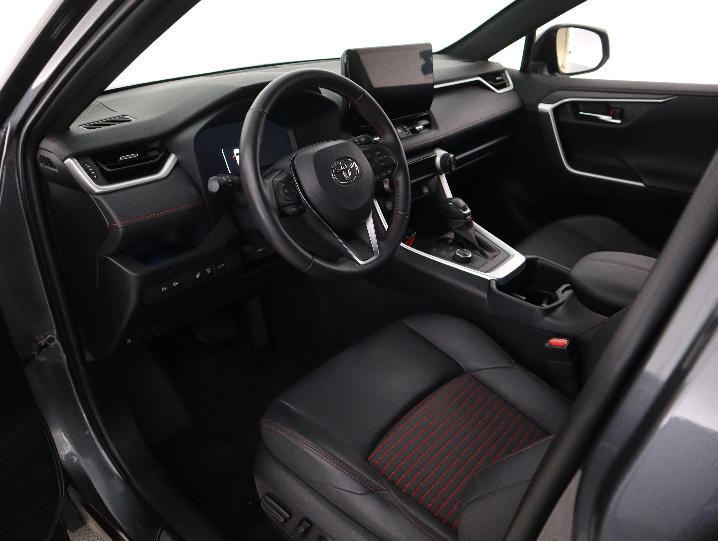 TOYOTA RAV4 Plug-in 23