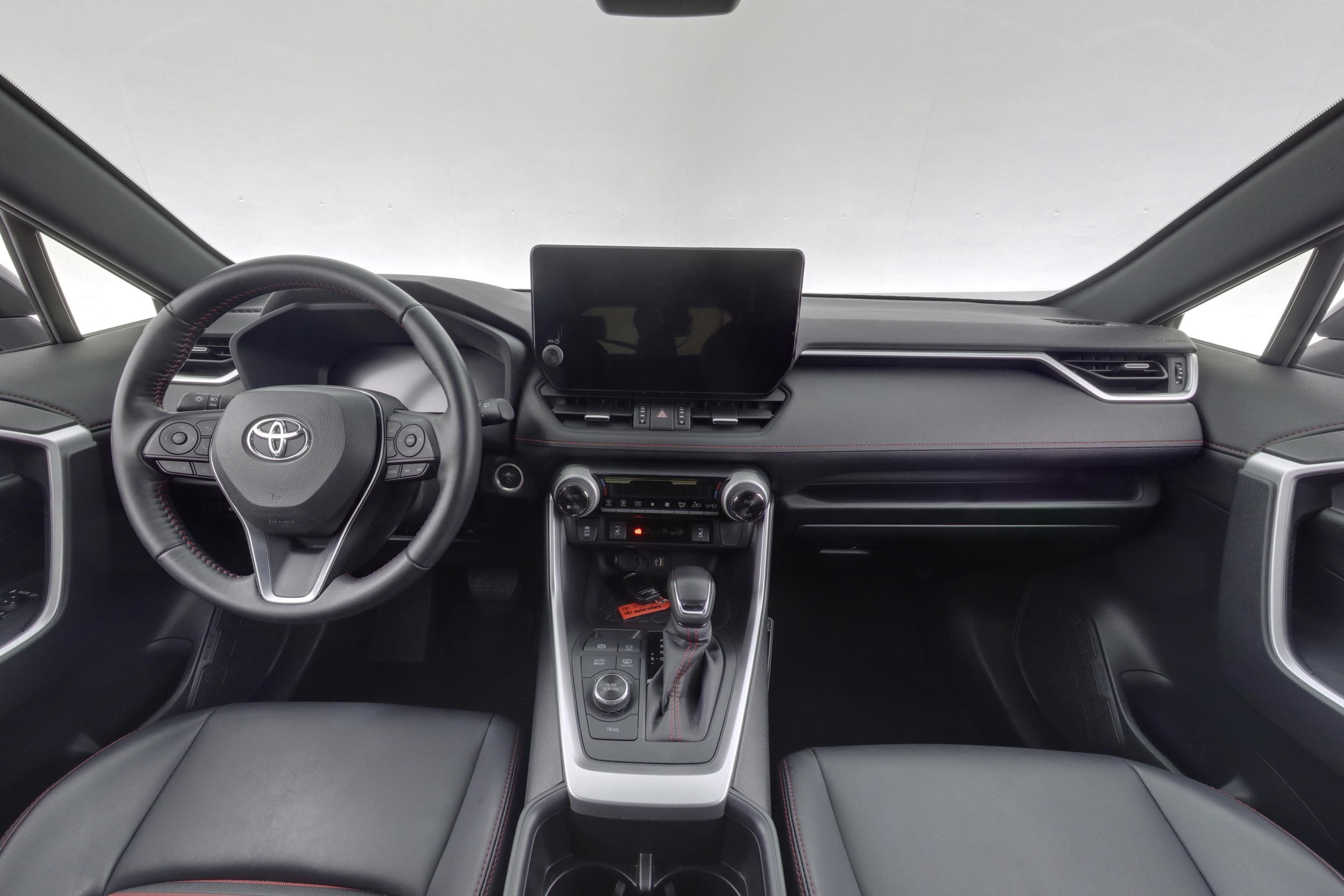 TOYOTA RAV4 Plug-in 7
