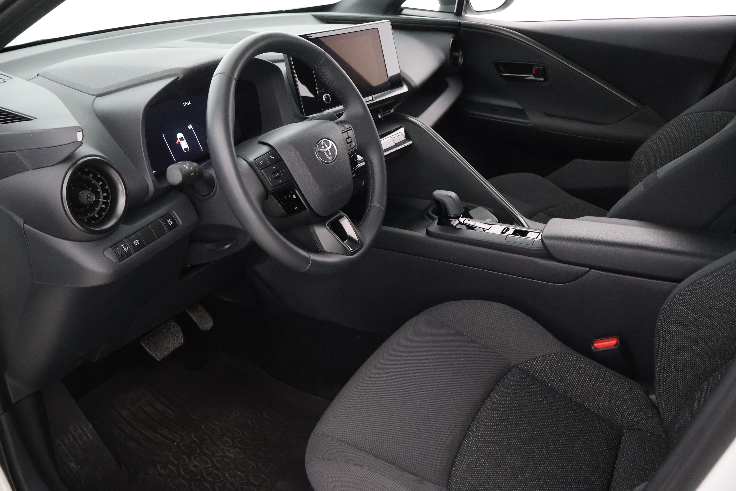 TOYOTA C-HR 2024