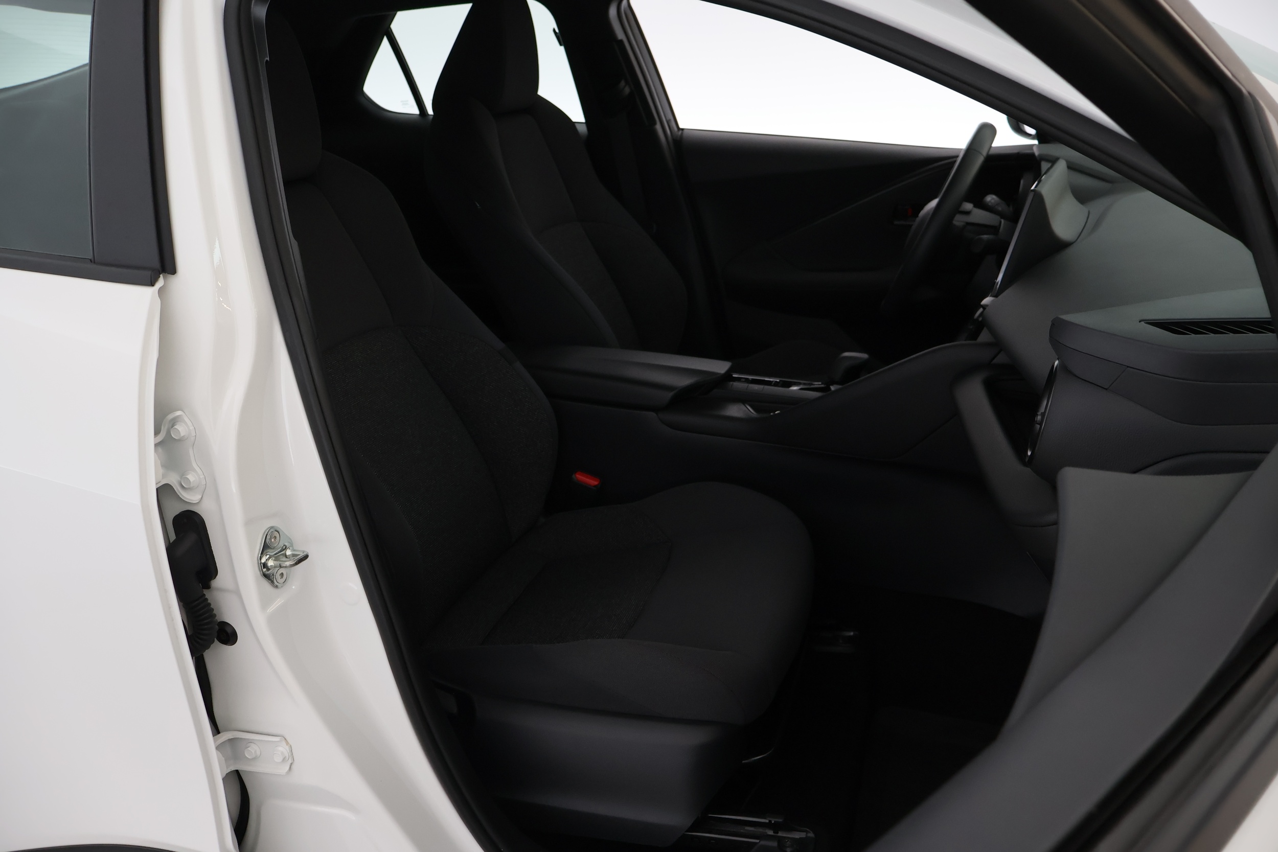 TOYOTA C-HR 2024