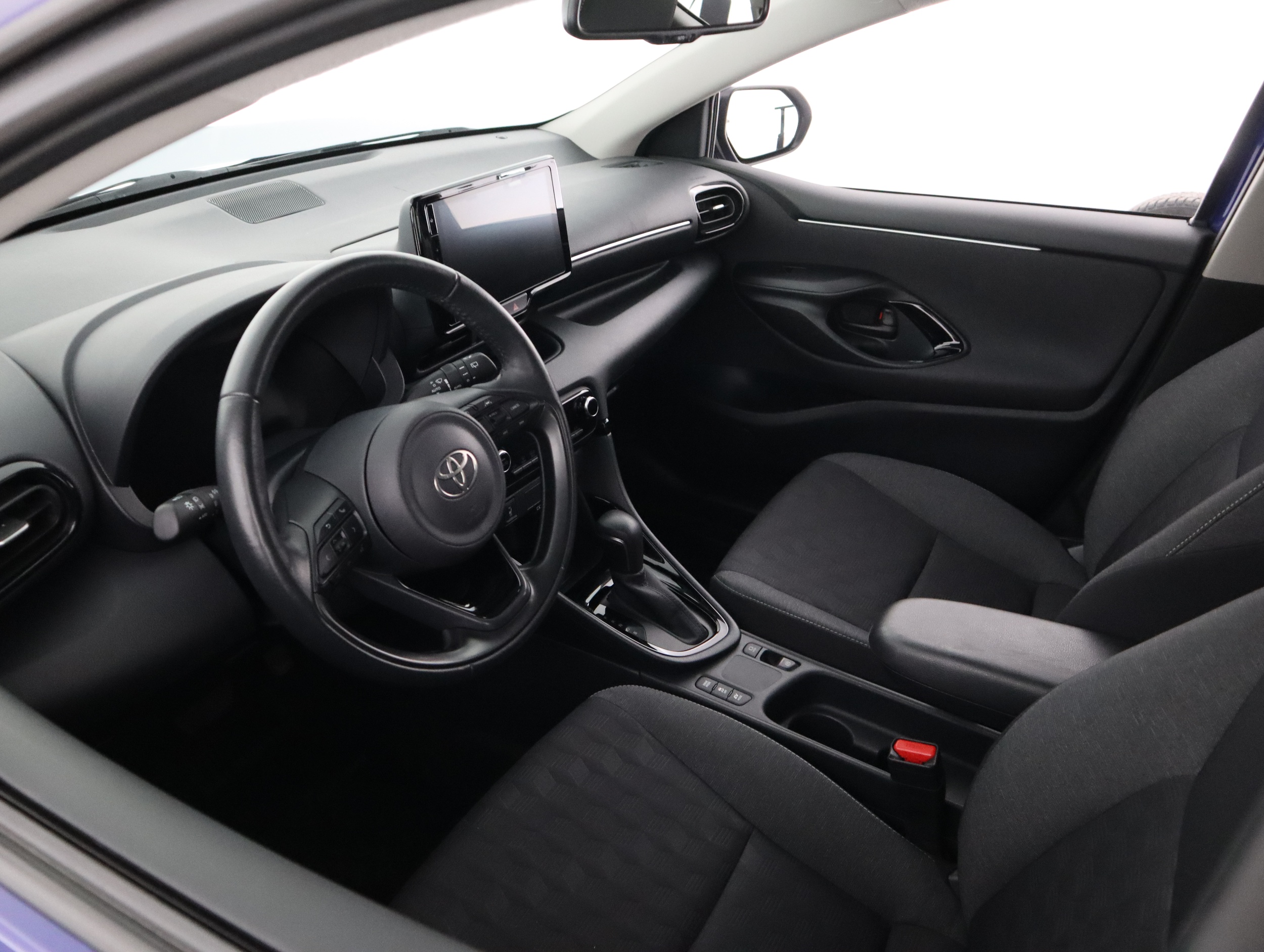 TOYOTA Yaris 2024