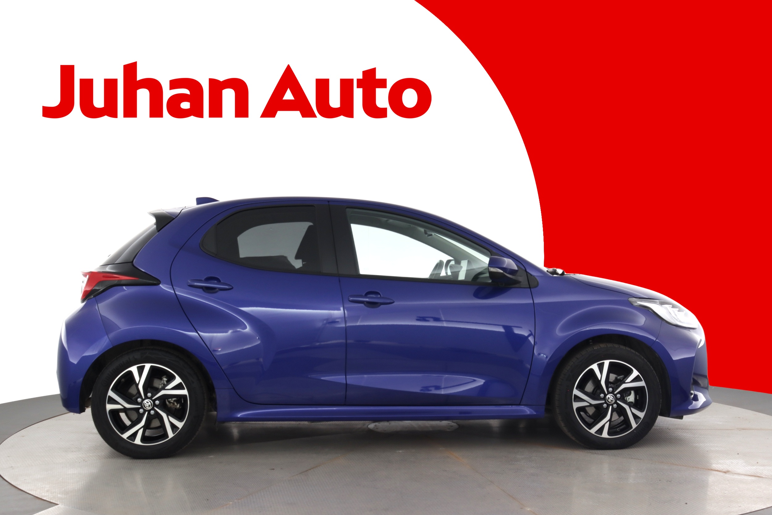 TOYOTA Yaris 2024