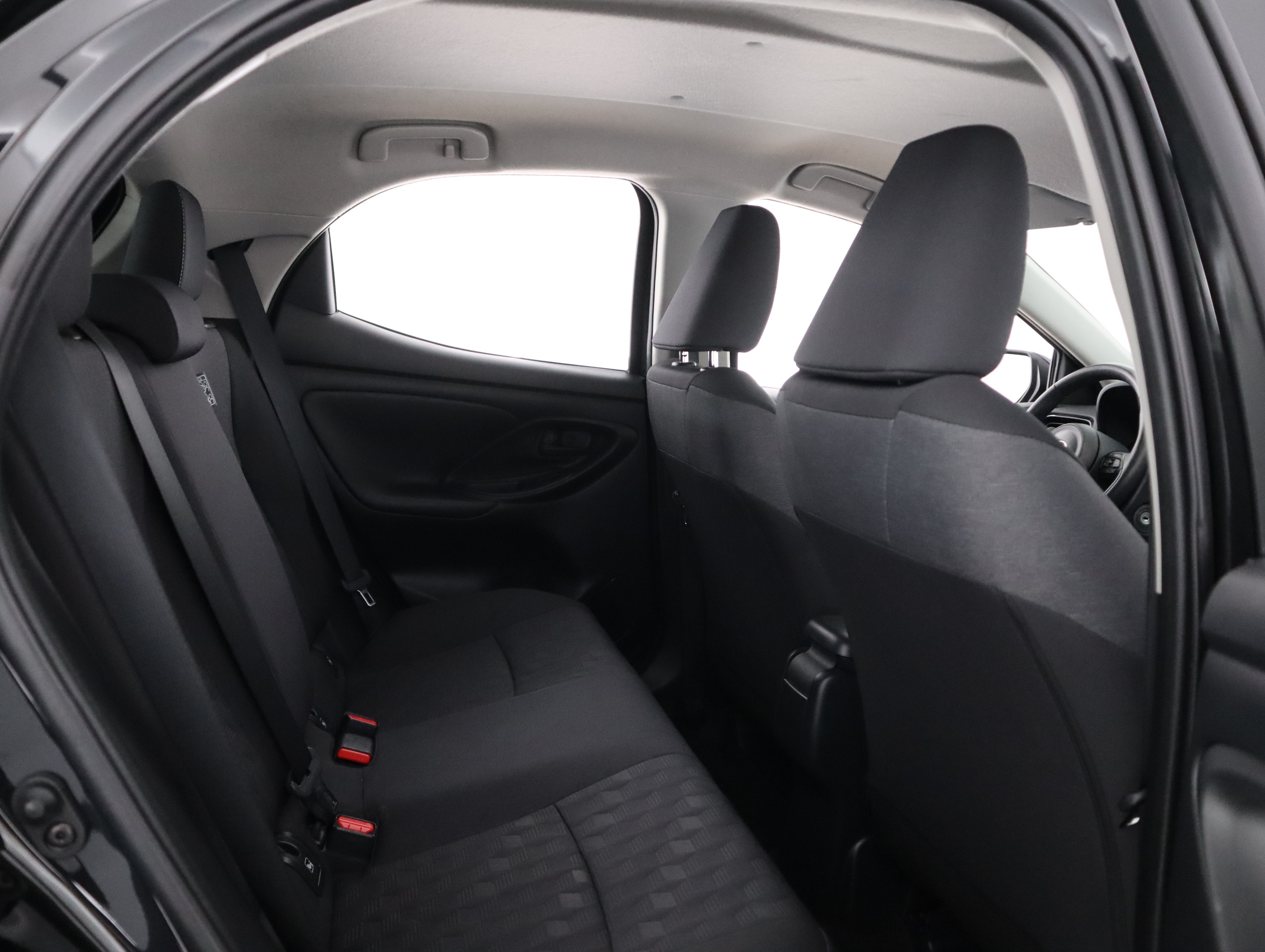 TOYOTA Yaris 2024