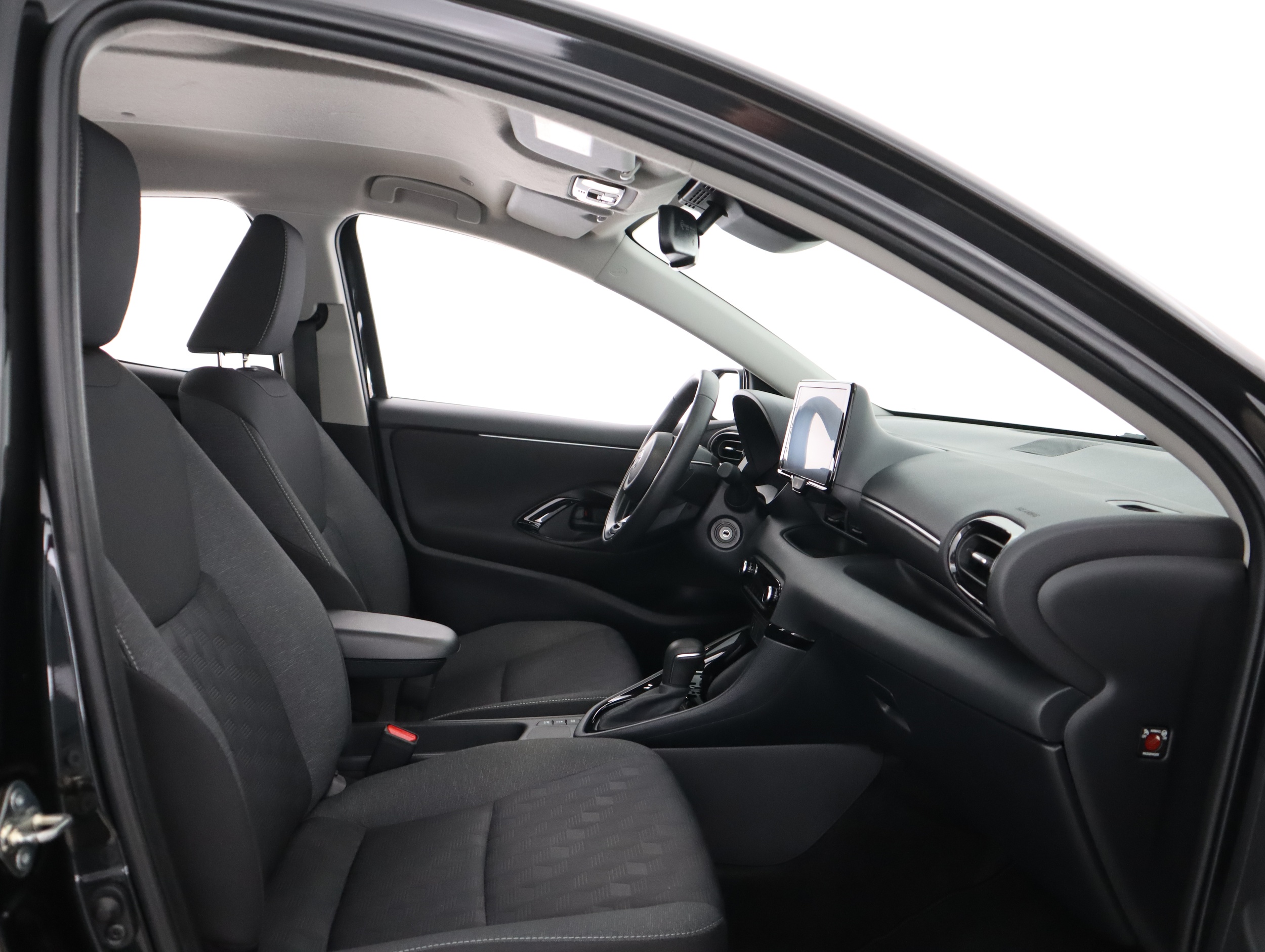 TOYOTA Yaris 2024