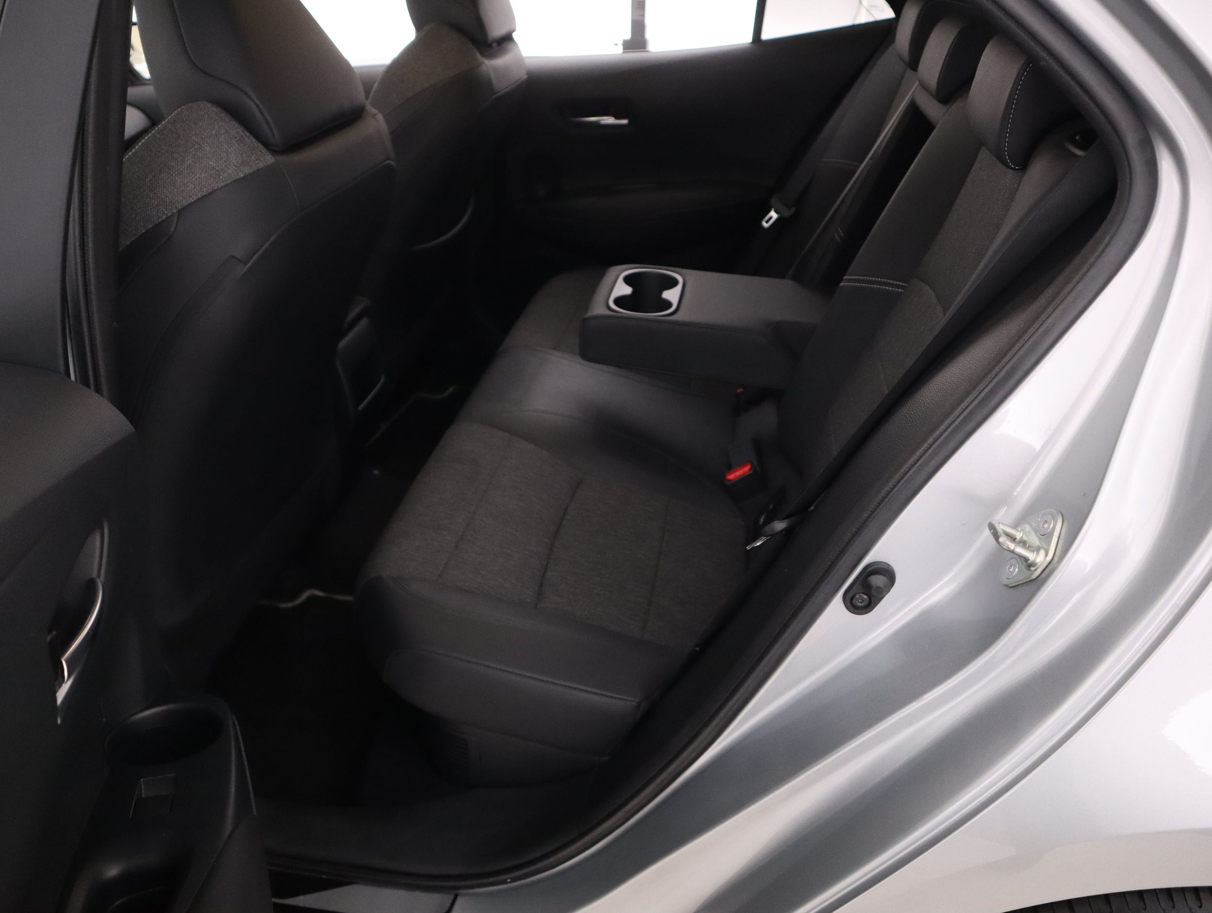 TOYOTA Corolla 2024