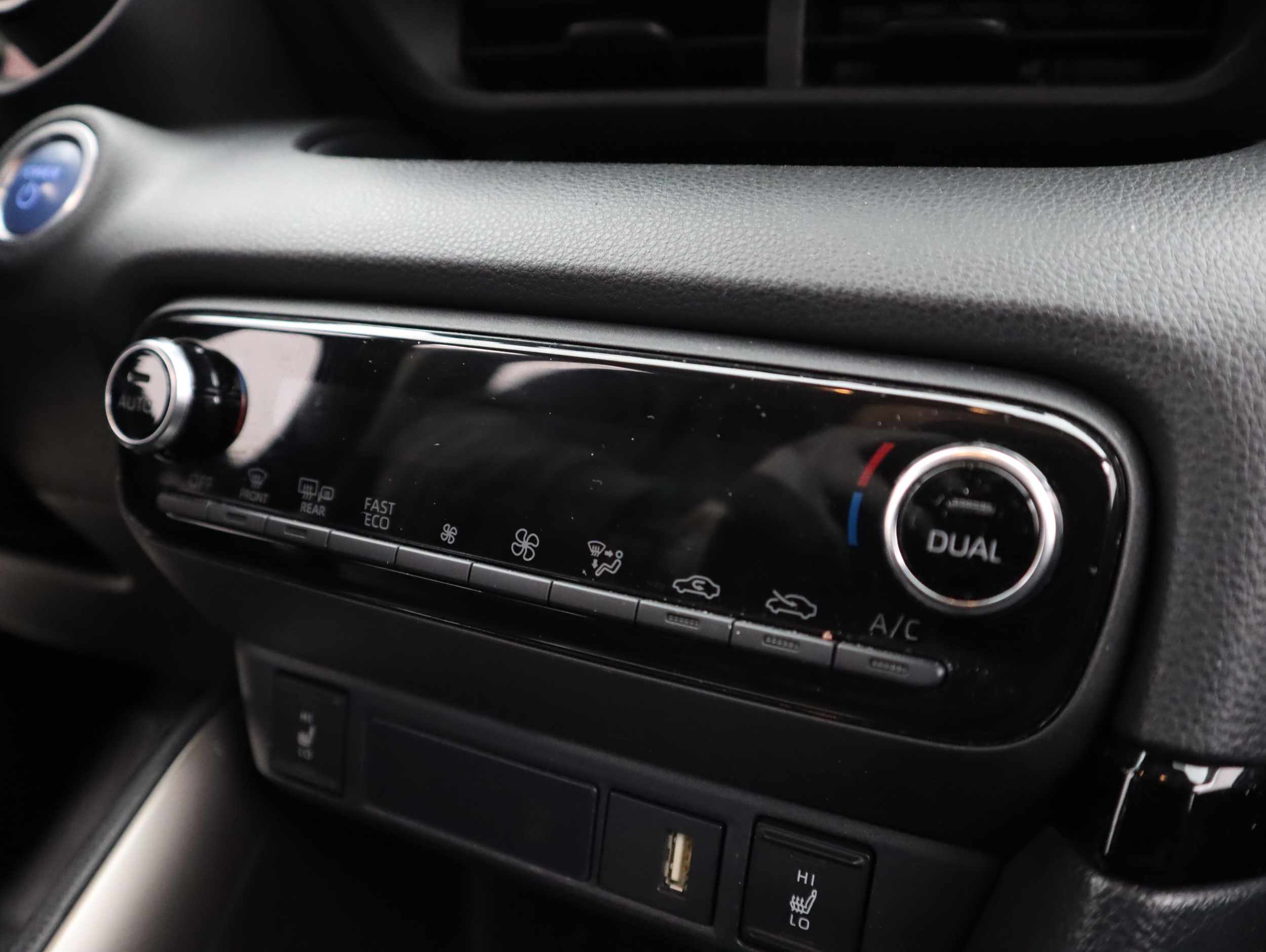 MAZDA Mazda2 Hybrid 2023