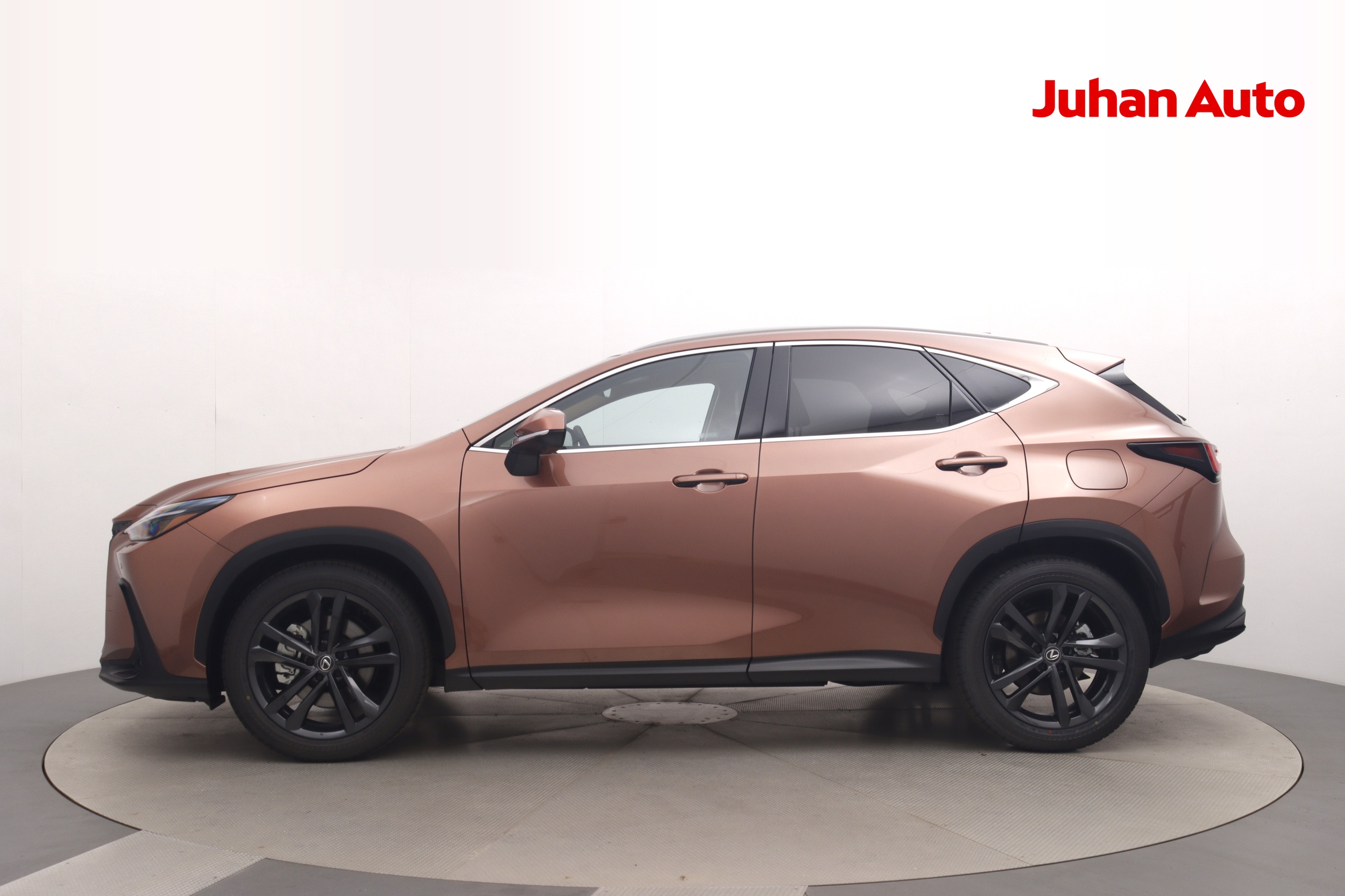 Lexus NX 2025
