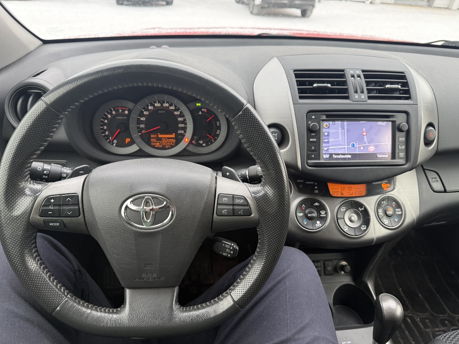 TOYOTA RAV4 2012