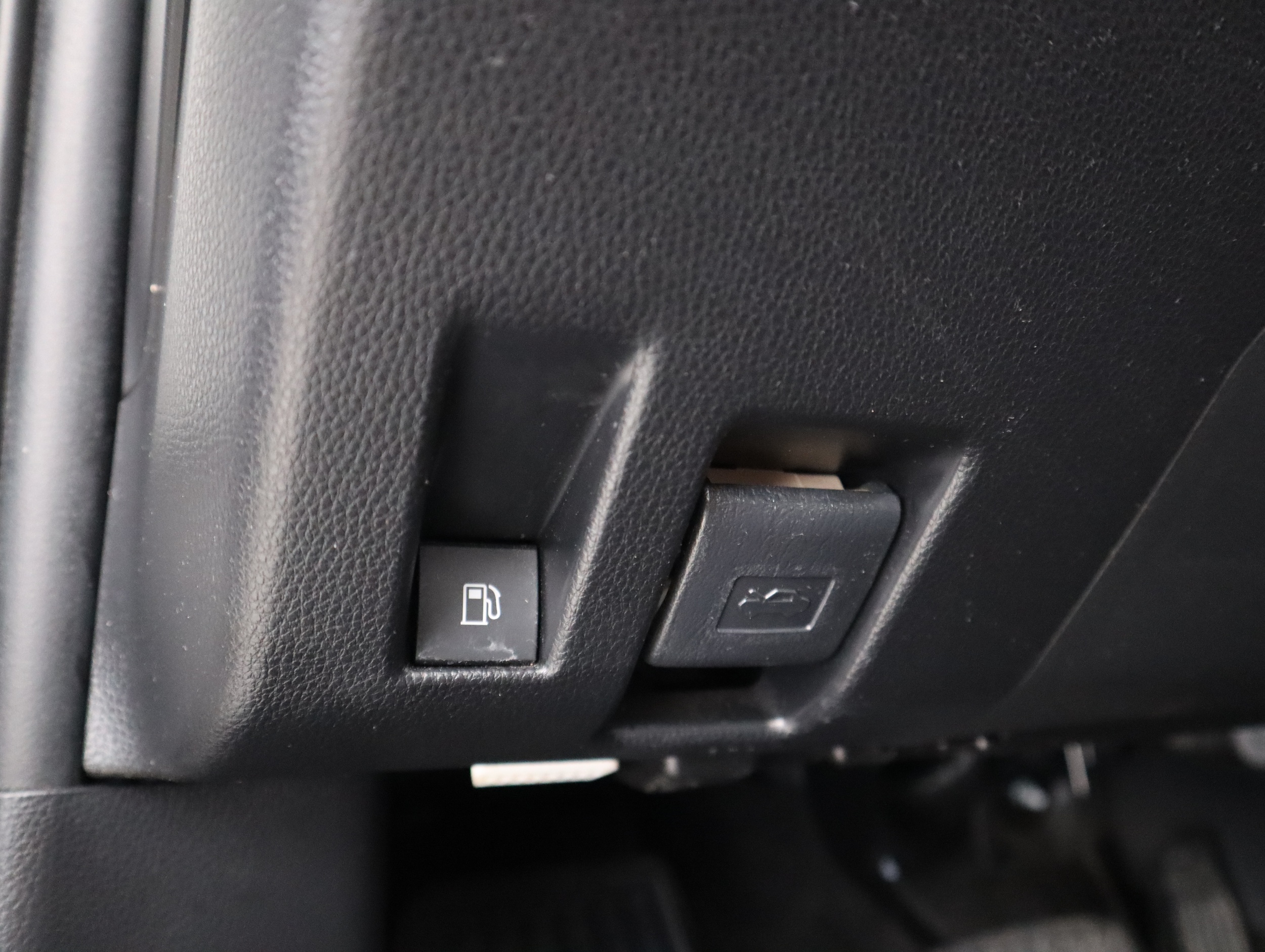 TOYOTA RAV4 Plug-in 2020