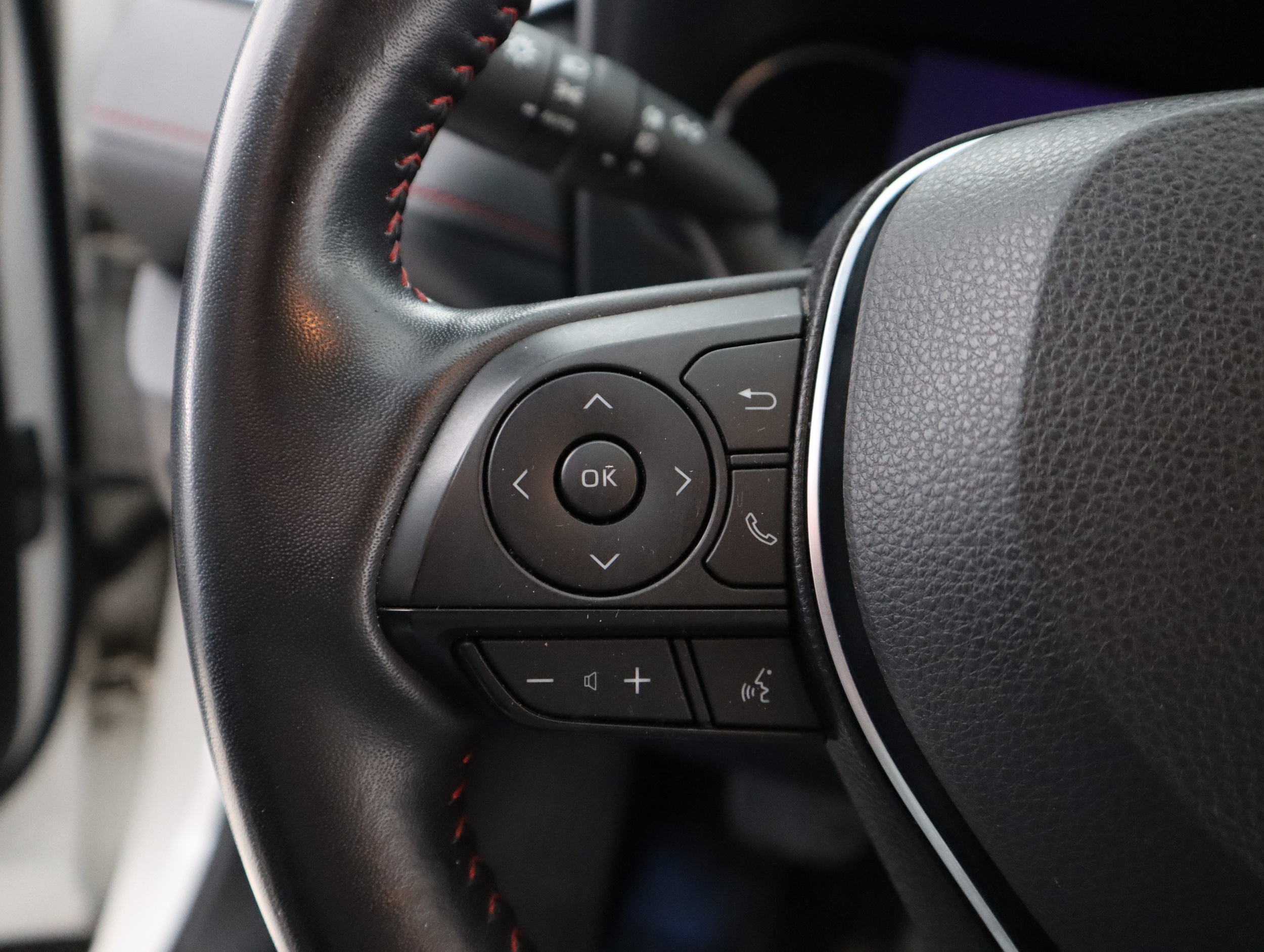 TOYOTA RAV4 Plug-in 2020