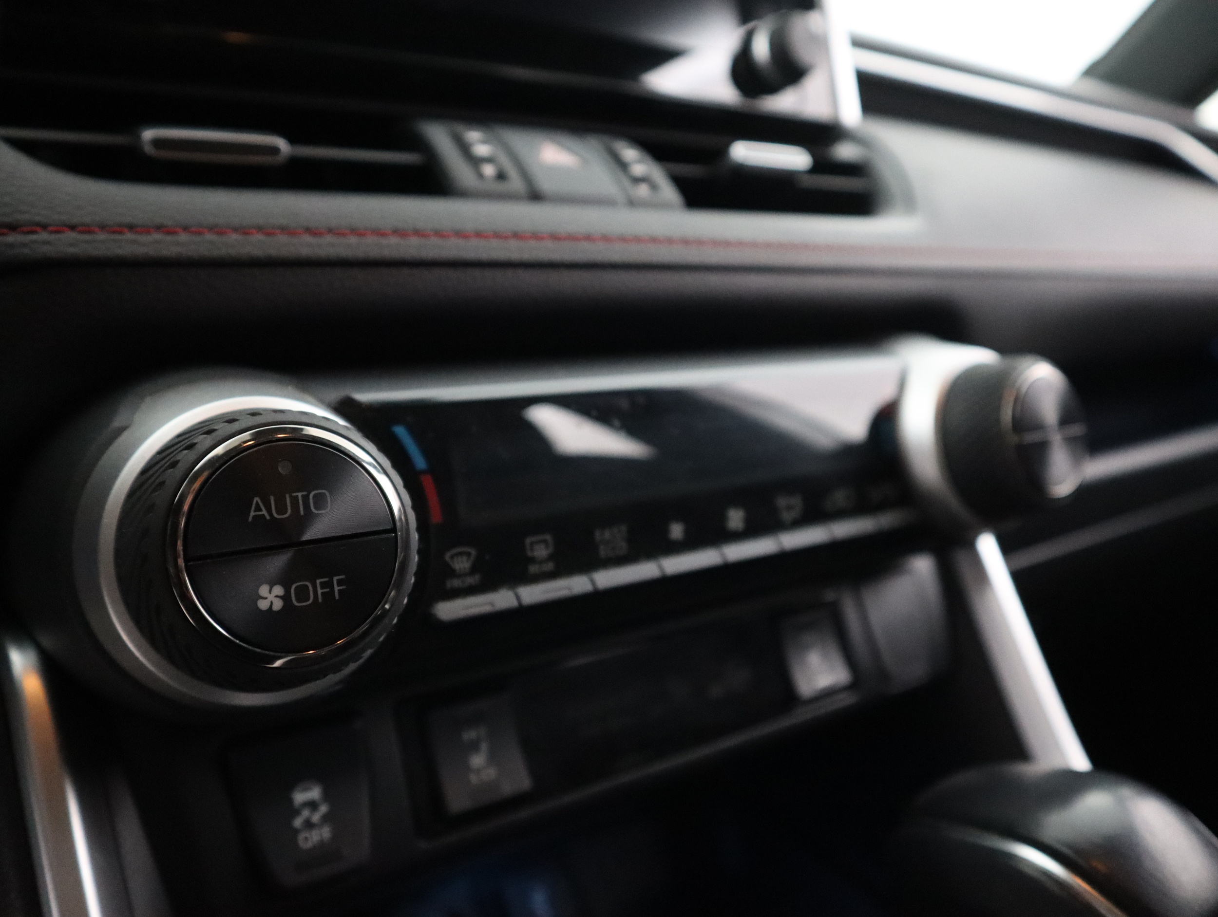 TOYOTA RAV4 Plug-in 2020