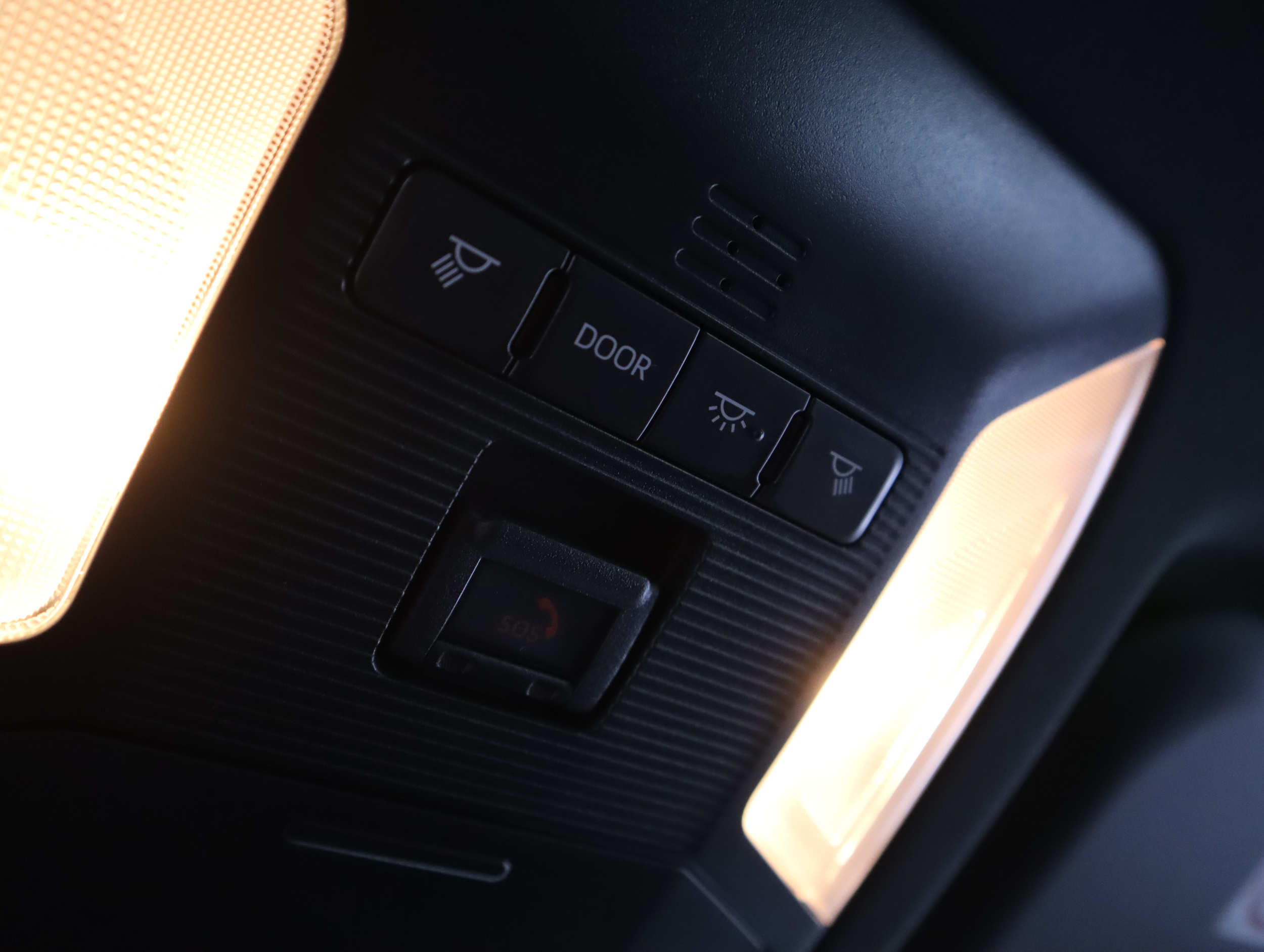 TOYOTA RAV4 Plug-in 2020