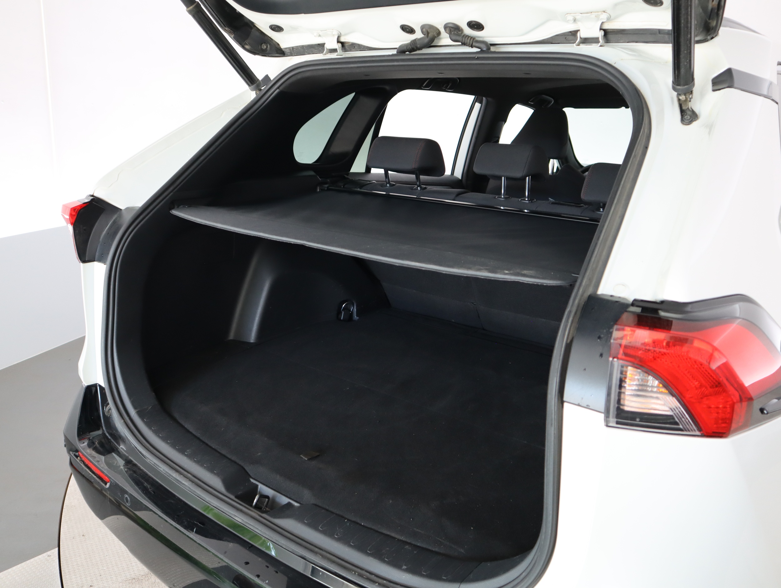 TOYOTA RAV4 Plug-in 2021
