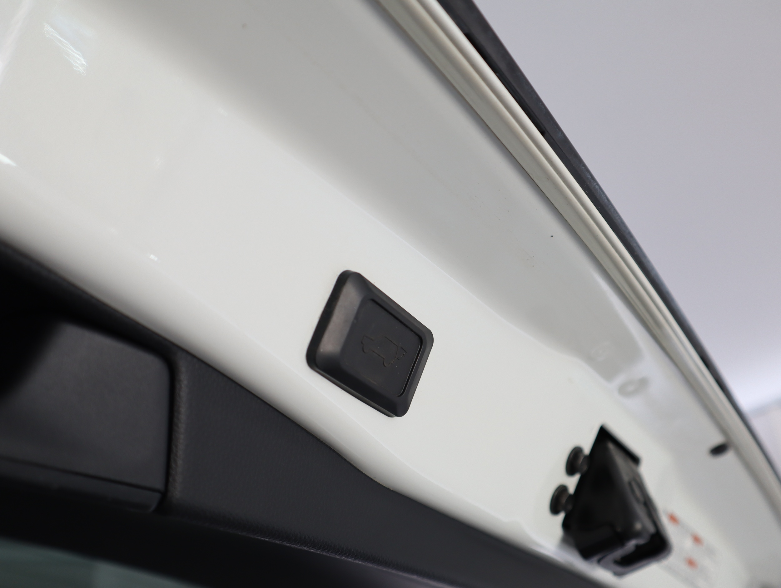 TOYOTA RAV4 Plug-in 2021