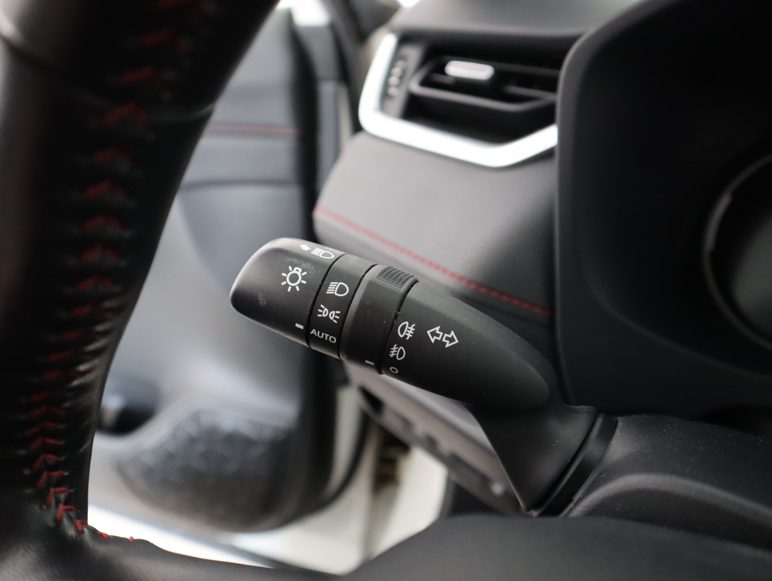 TOYOTA RAV4 Plug-in 2021