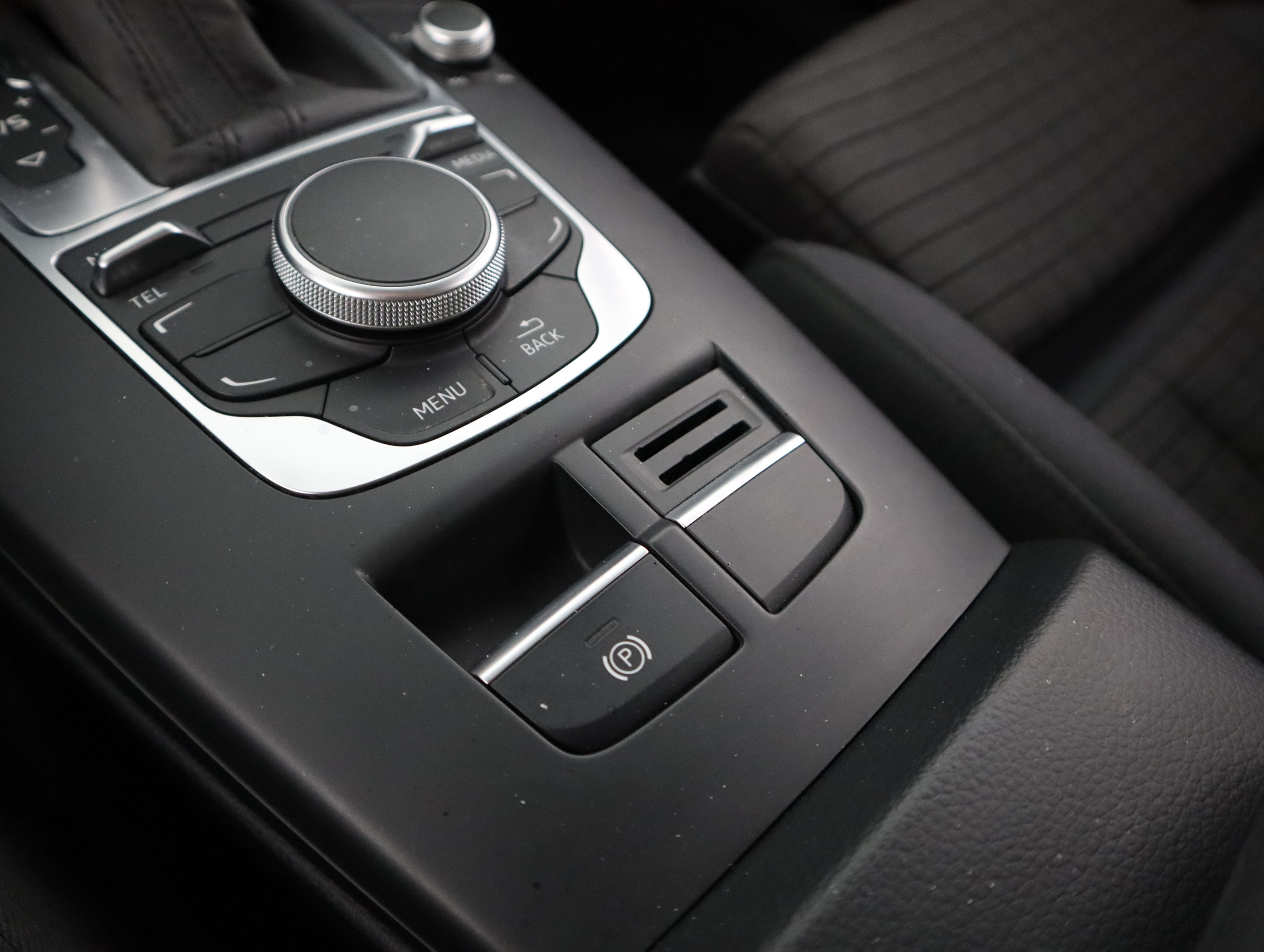AUDI A3 2014