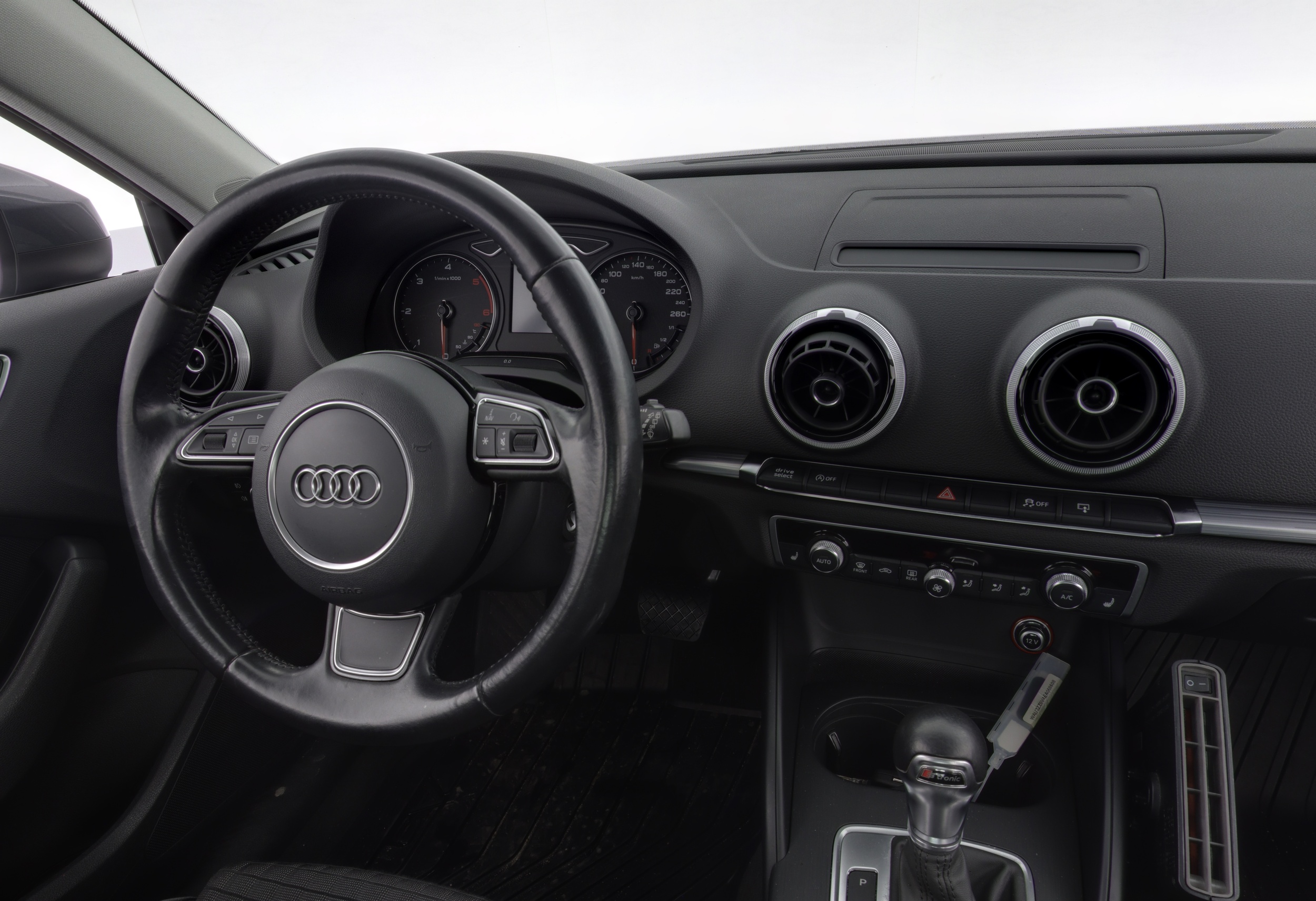 AUDI A3 2014