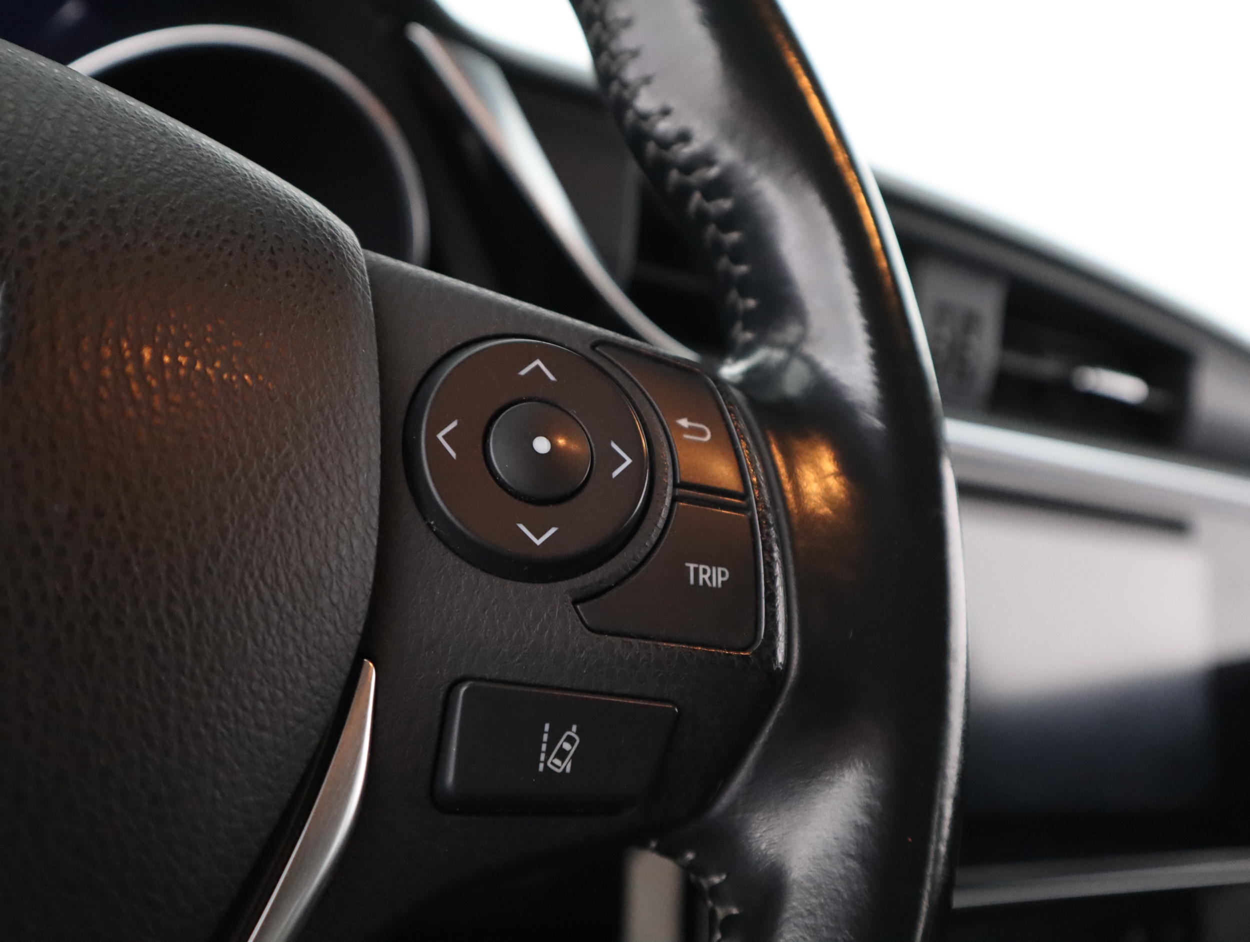 TOYOTA Auris 2019