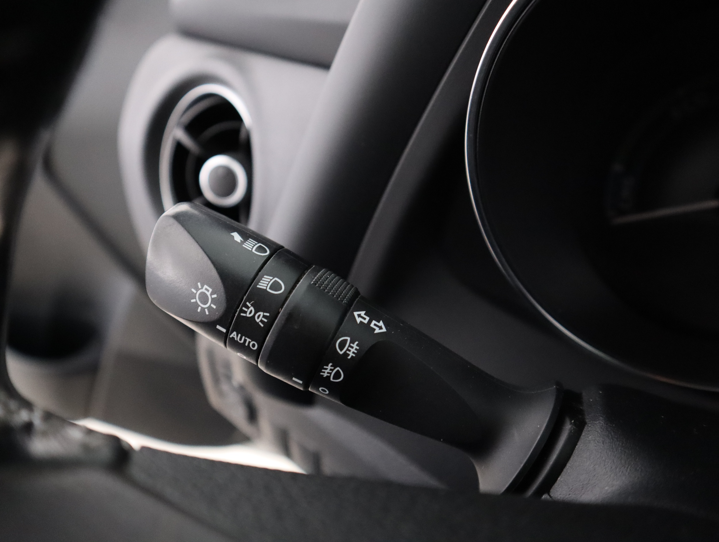 TOYOTA Auris 2019