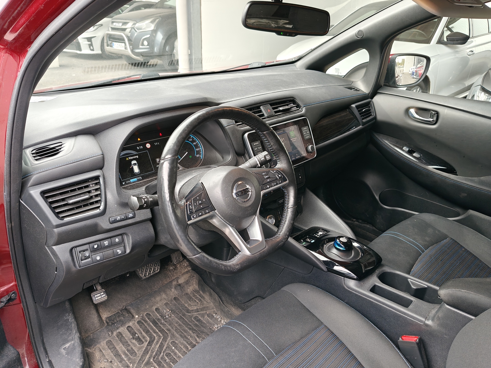 NISSAN Leaf 2021