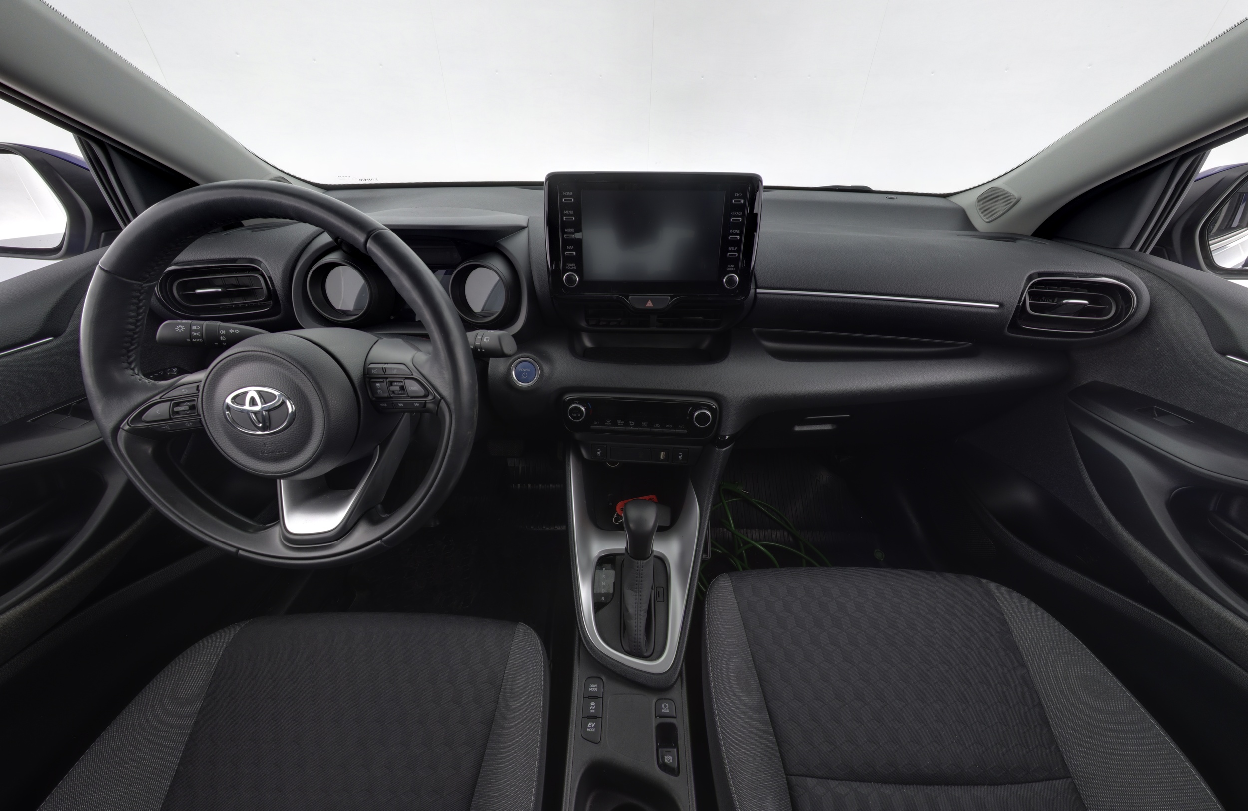TOYOTA Yaris 2021