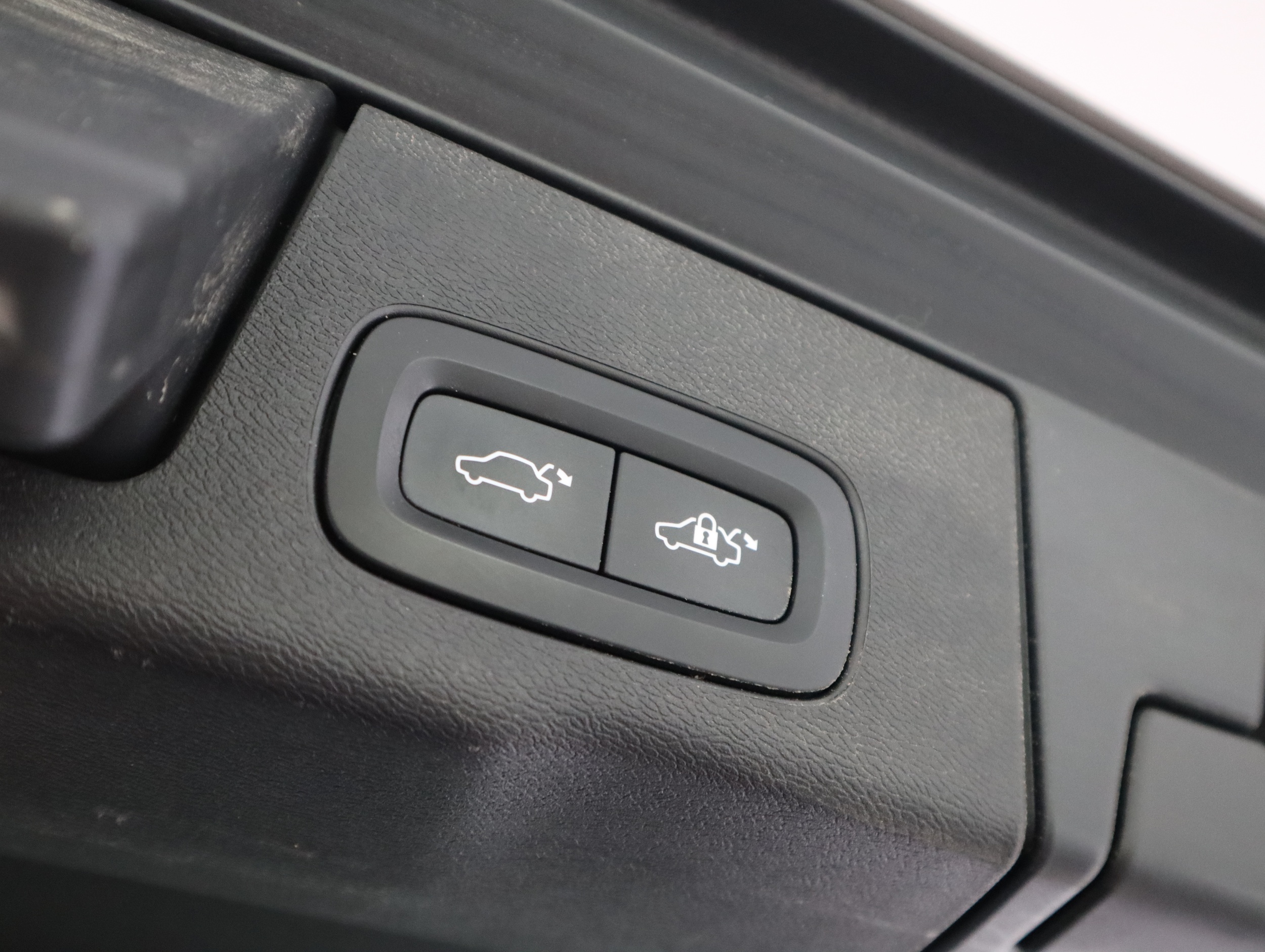 VOLVO XC60 13