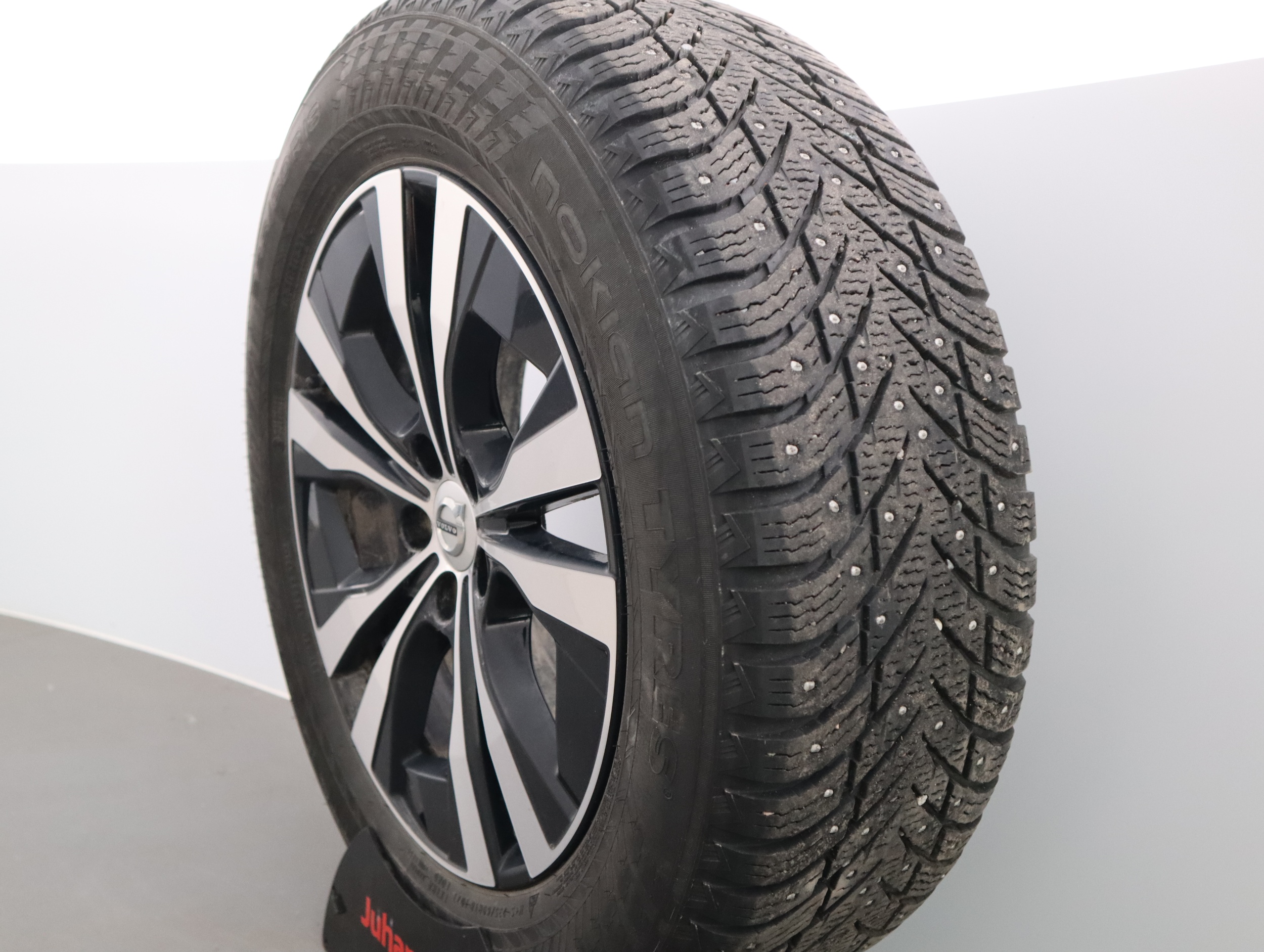 VOLVO XC60 17