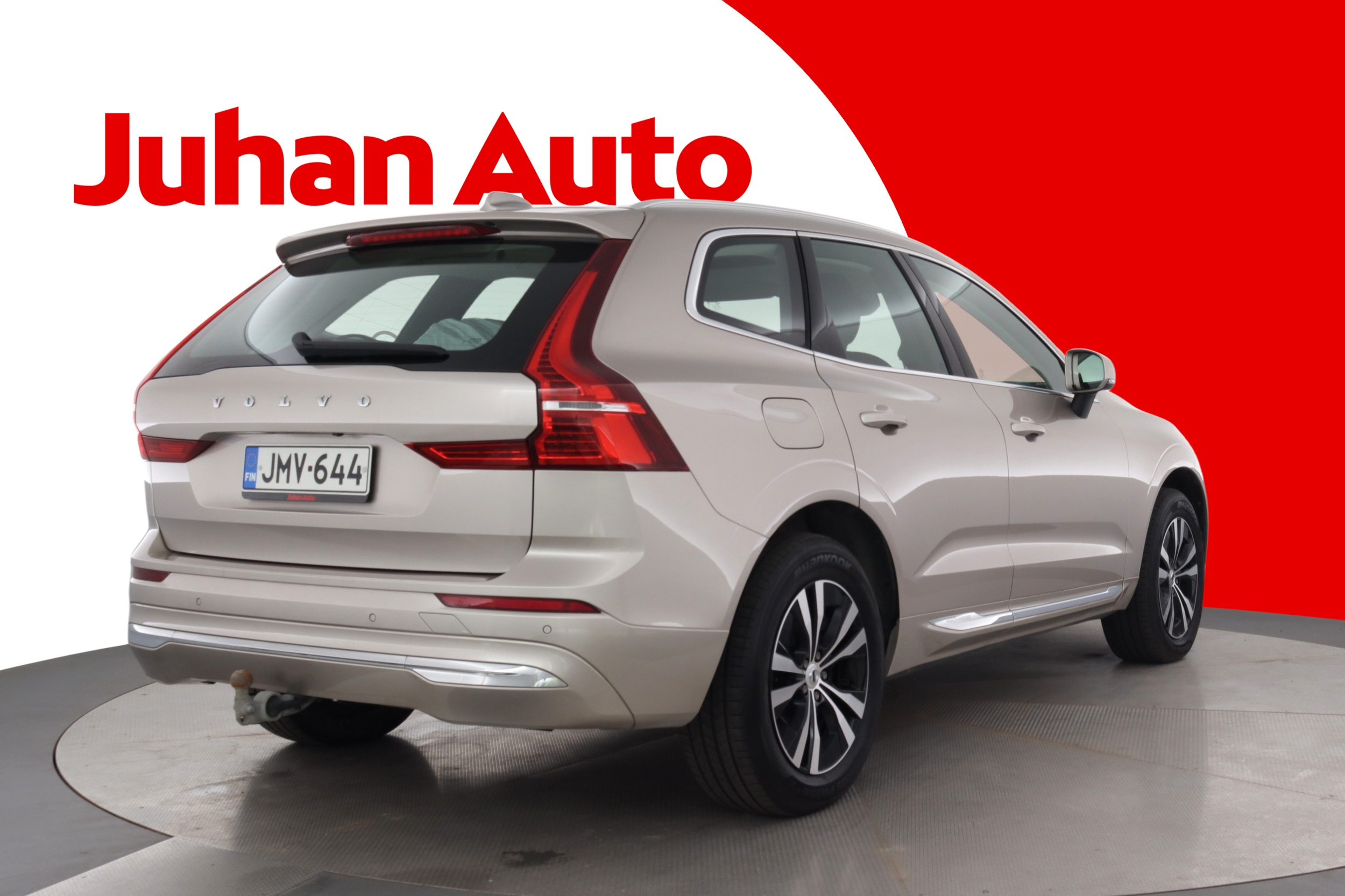 VOLVO XC60 3