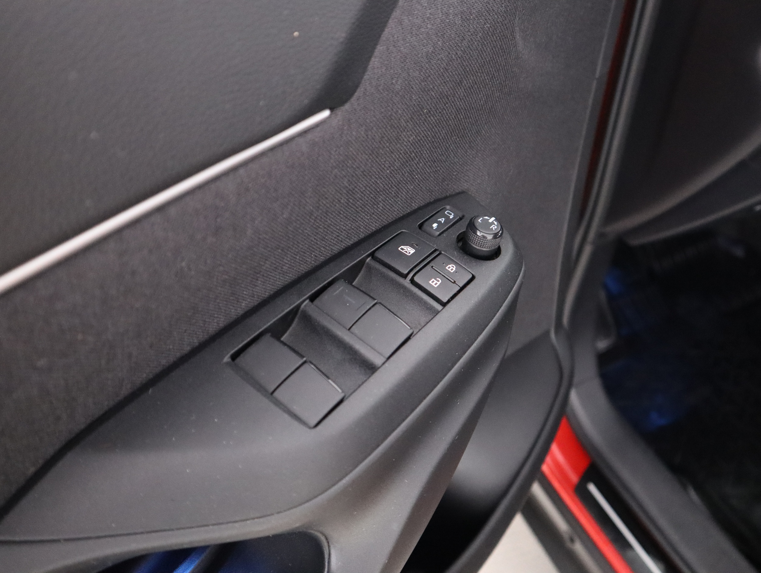 TOYOTA Yaris Cross 2023