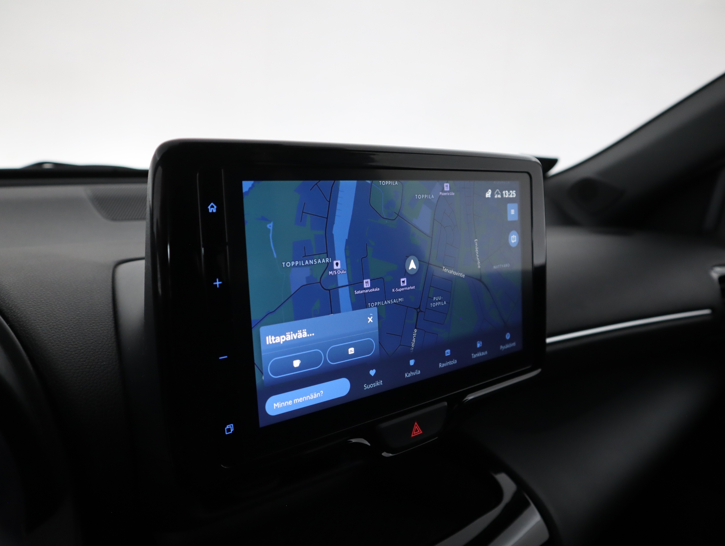 TOYOTA Yaris Cross 2023
