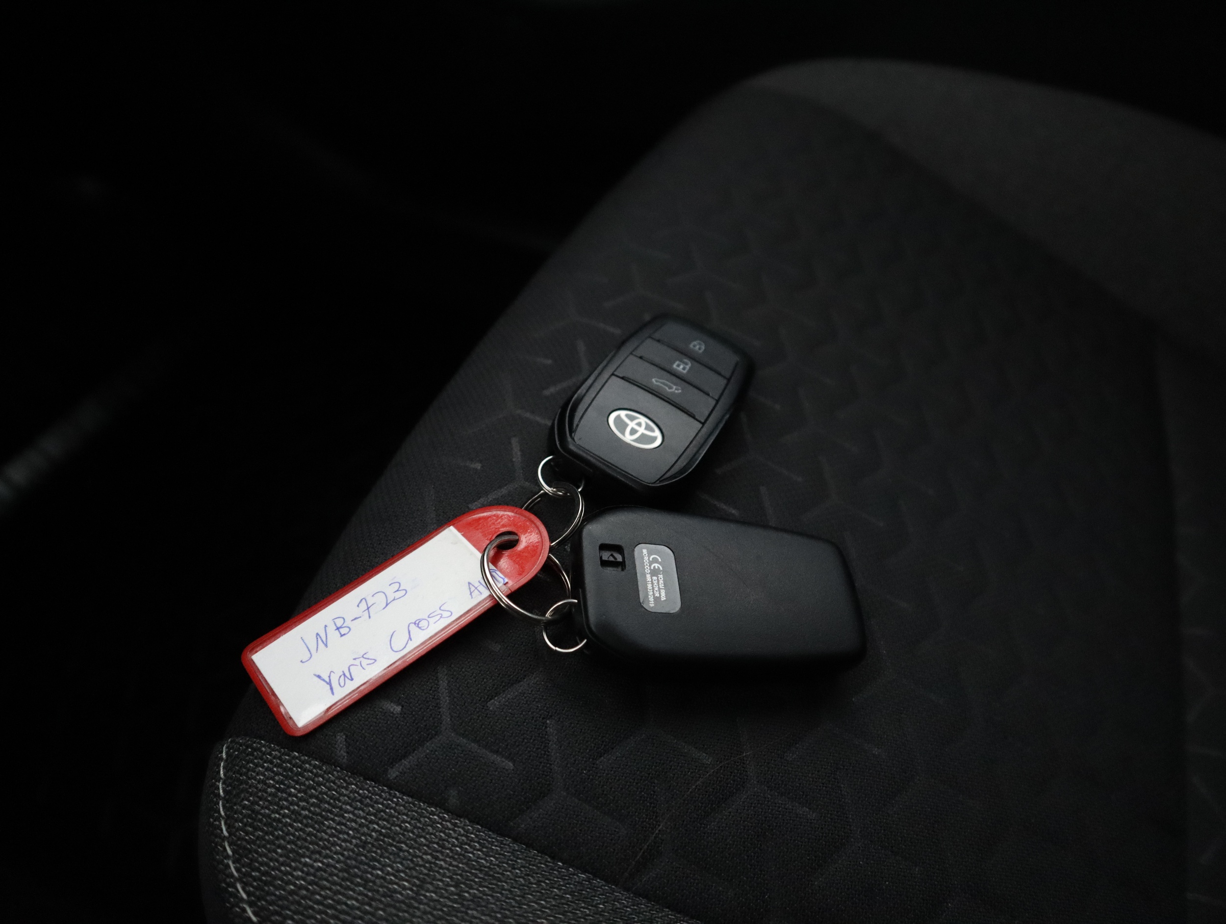 TOYOTA Yaris Cross 2023