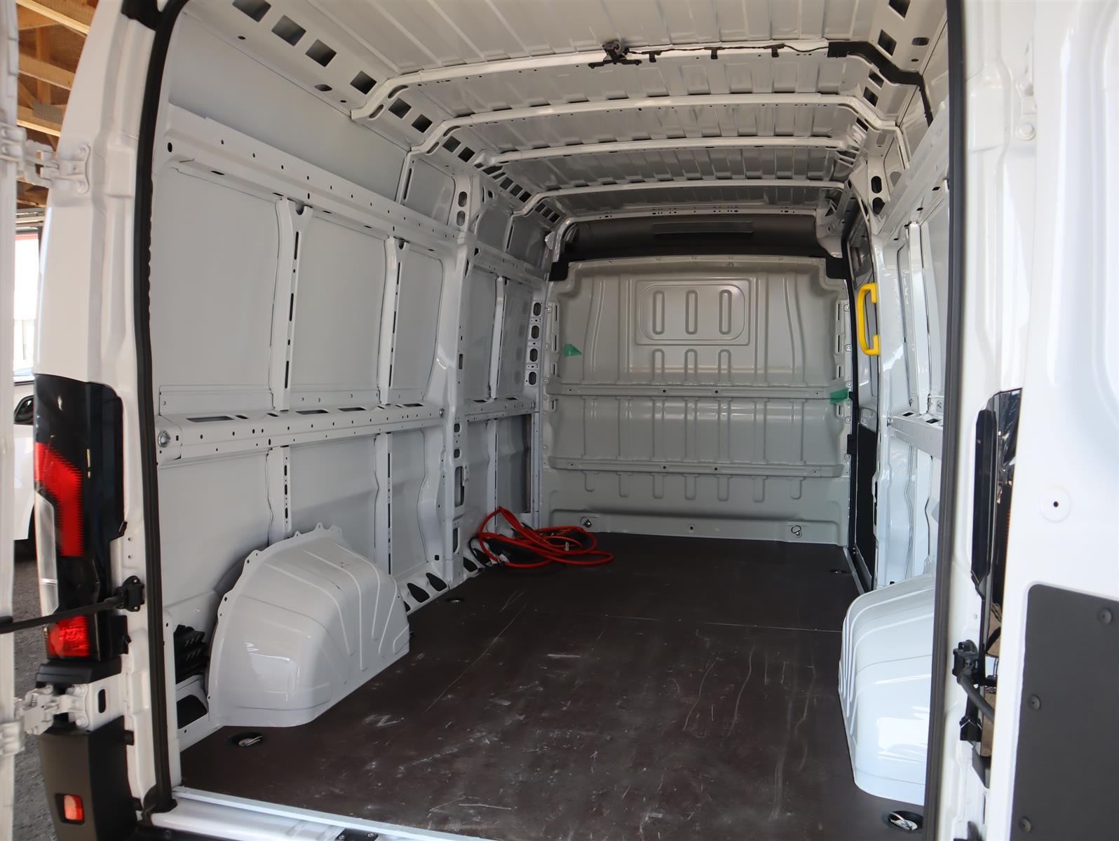 Toyota Proace MAX 2025